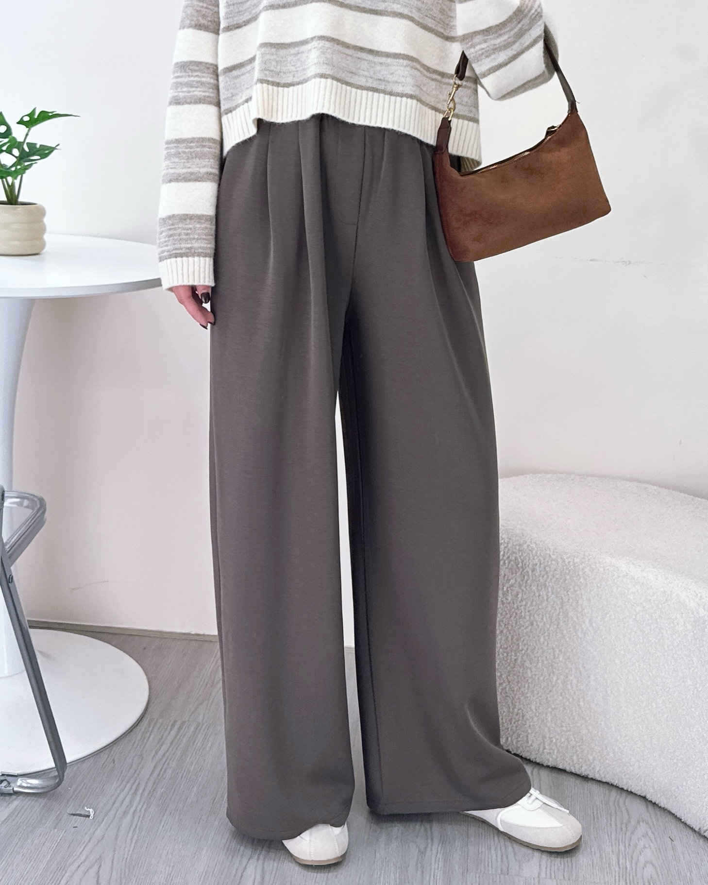 滑嘟嘟免燙垂感休閒闊褲 3色