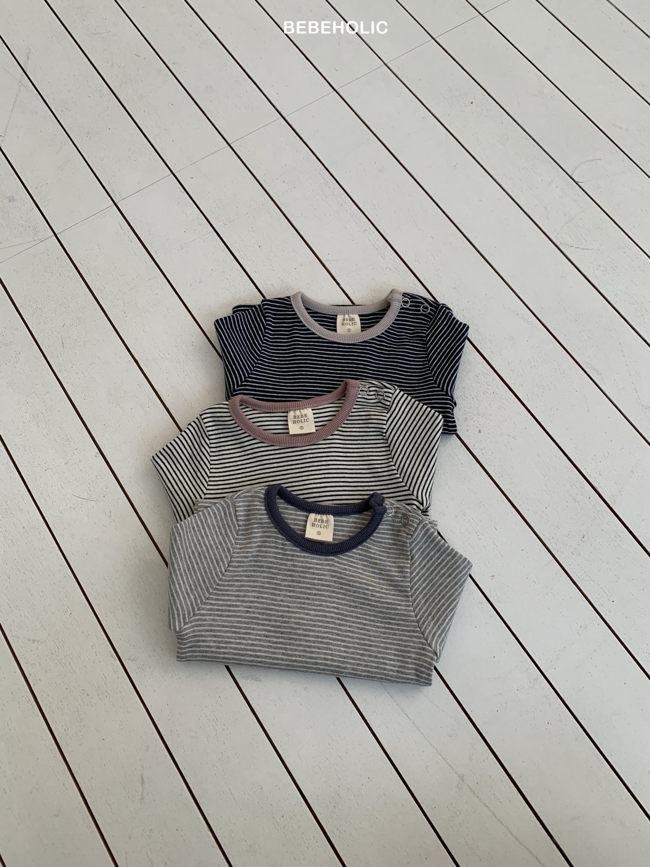 🌸預訂 韓國直送🌸🇰🇷BEBEHOLIC三色條紋打底長袖上衣