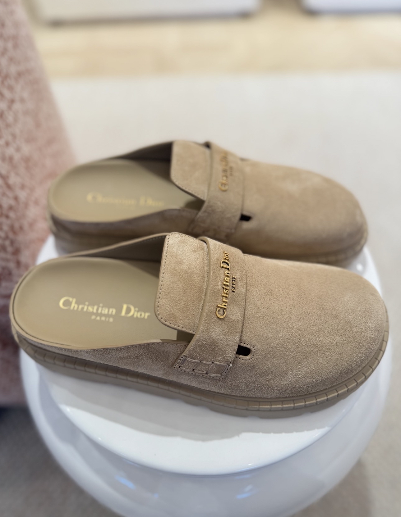 新款🆕 訂貨📮 Dior Boy Biege Suede 半拖鞋 Size 35-39 有半碼