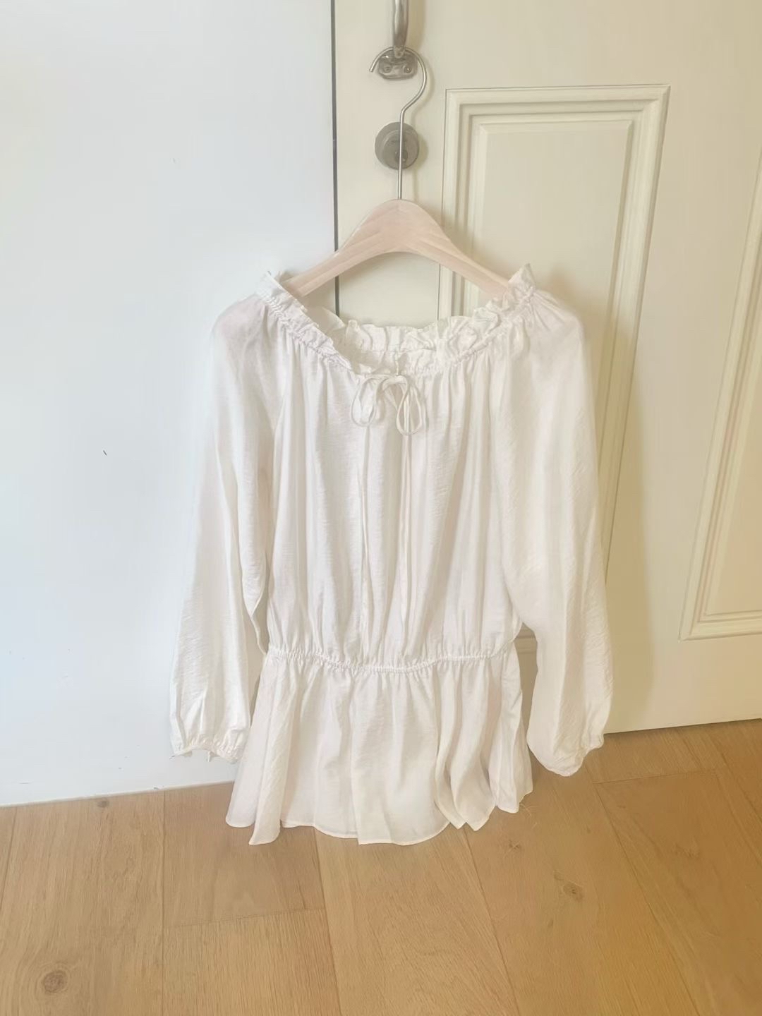 【 🫧今期推薦！法式女孩～超美の花束般設計🌼高質光澤感紋理兩穿OPS✨🤍 】 Paris Girl Blossom Ops(四色入)