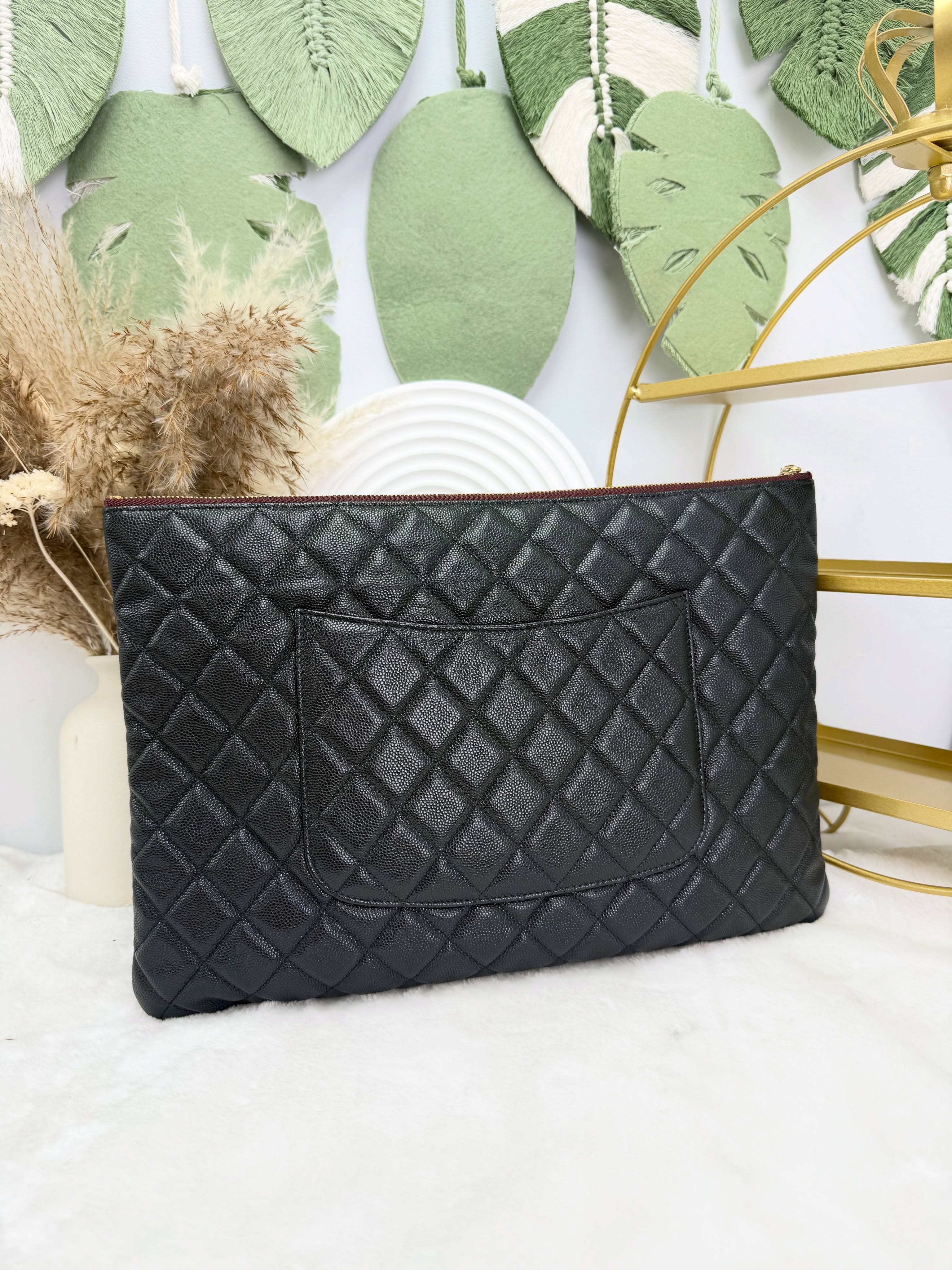 Chanel👜 PRE OWNED 🛍️黑金荔枝紋皮手拿包 🖤 