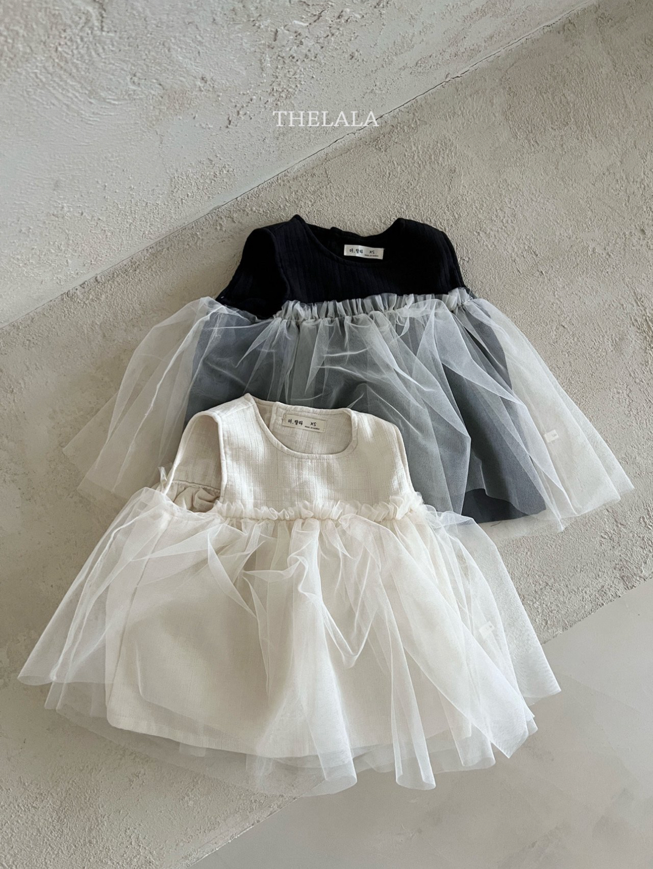 🌸預訂 韓國直送🌸🇰🇷THELALA兩色優雅薄紗背心連身裙