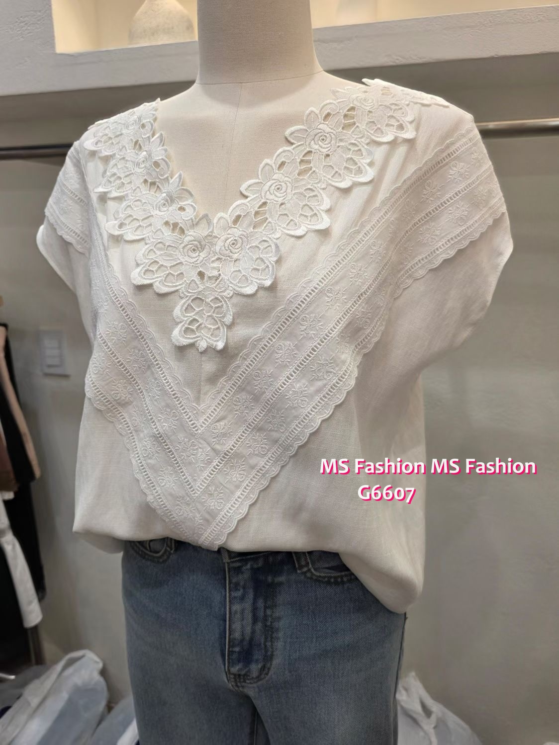 G6607 V領通花Top