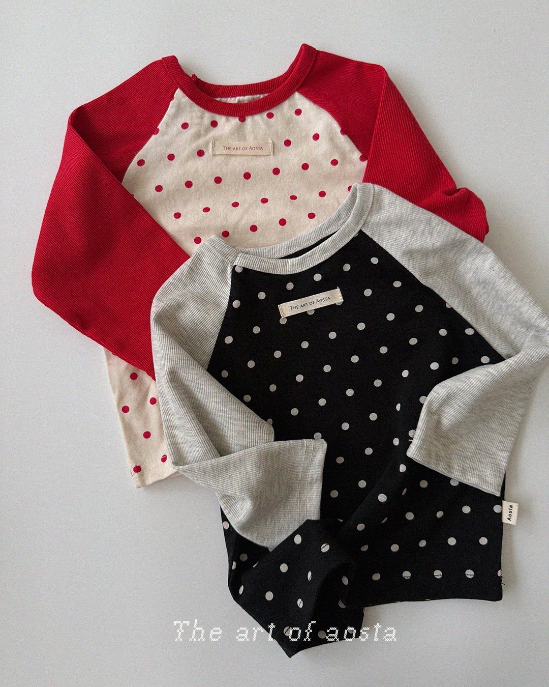 Aosta | [Dot Raglan T]