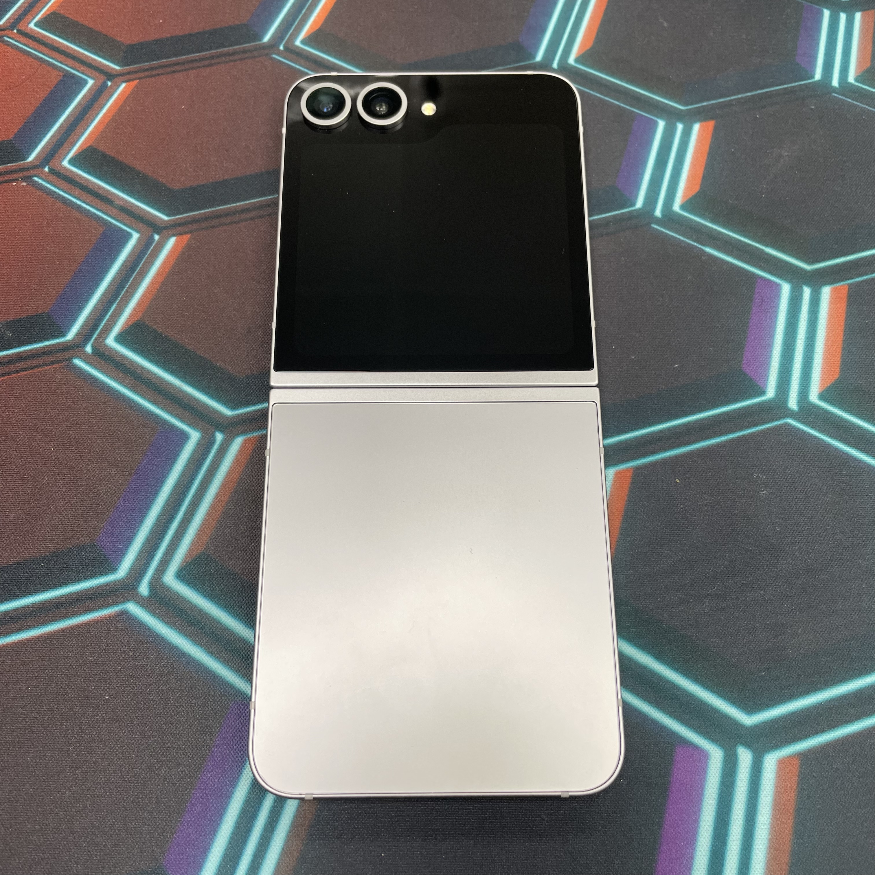 *6949 Galaxy Z Flip 6 完美機 12+256GB 灰色 gray