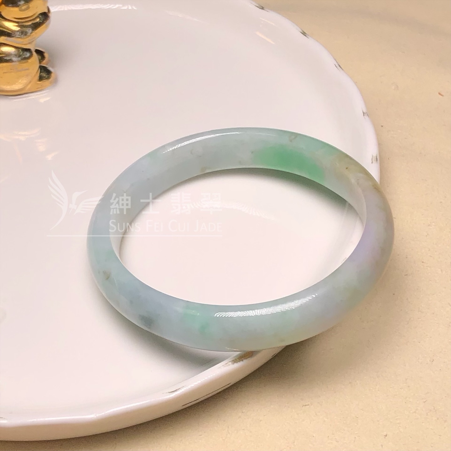 黃加綠貴妃鐲52.9mm