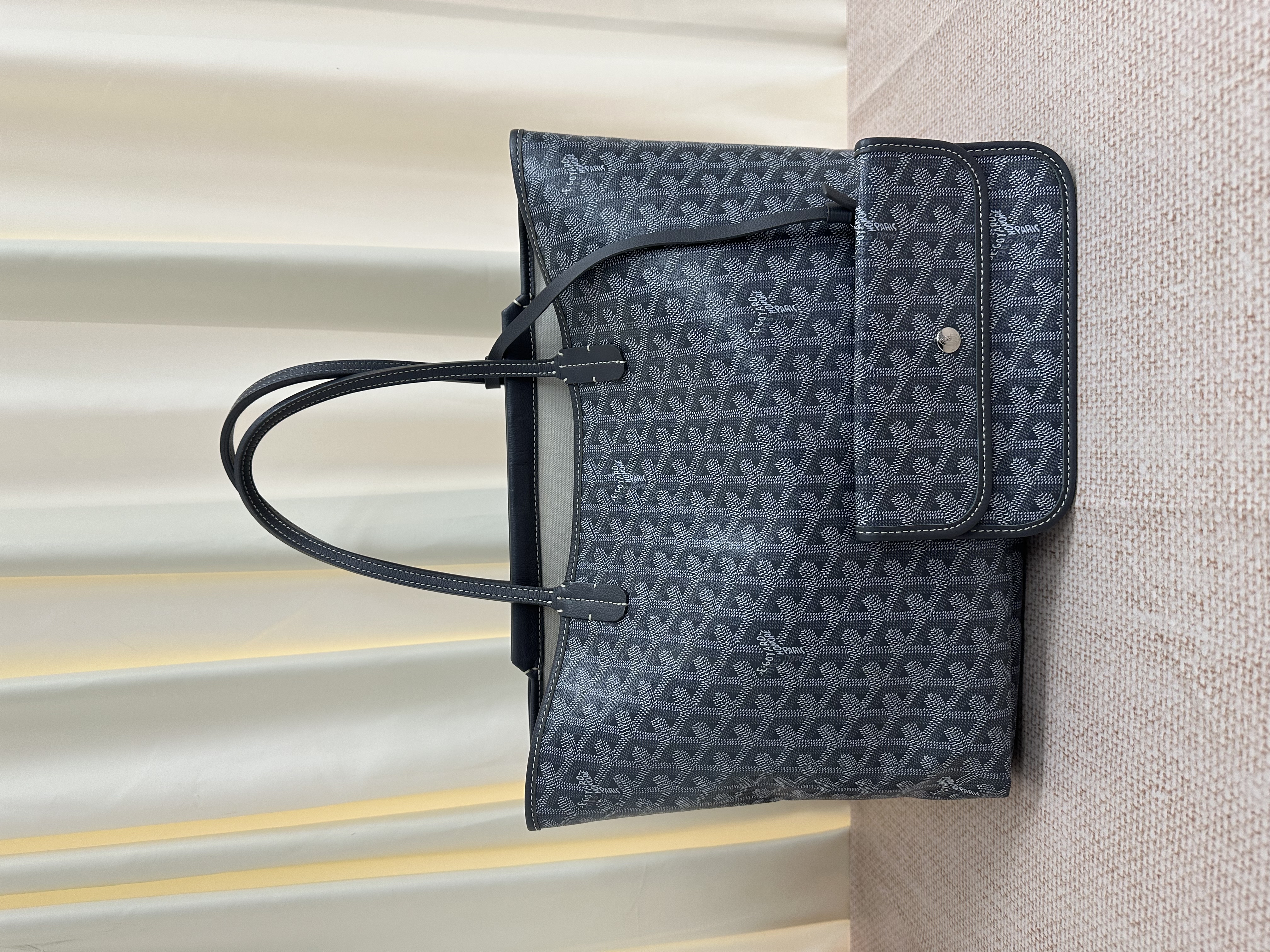 Pre-owned Goyard Isabelle PM Tote Bag/ Product Code: 26041511