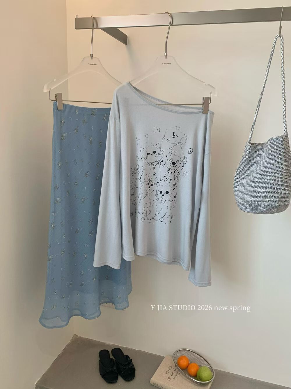 1745 Blue Floral Kitty Casual Set Freesize 清新蓝碎花Kitty休闲两件套