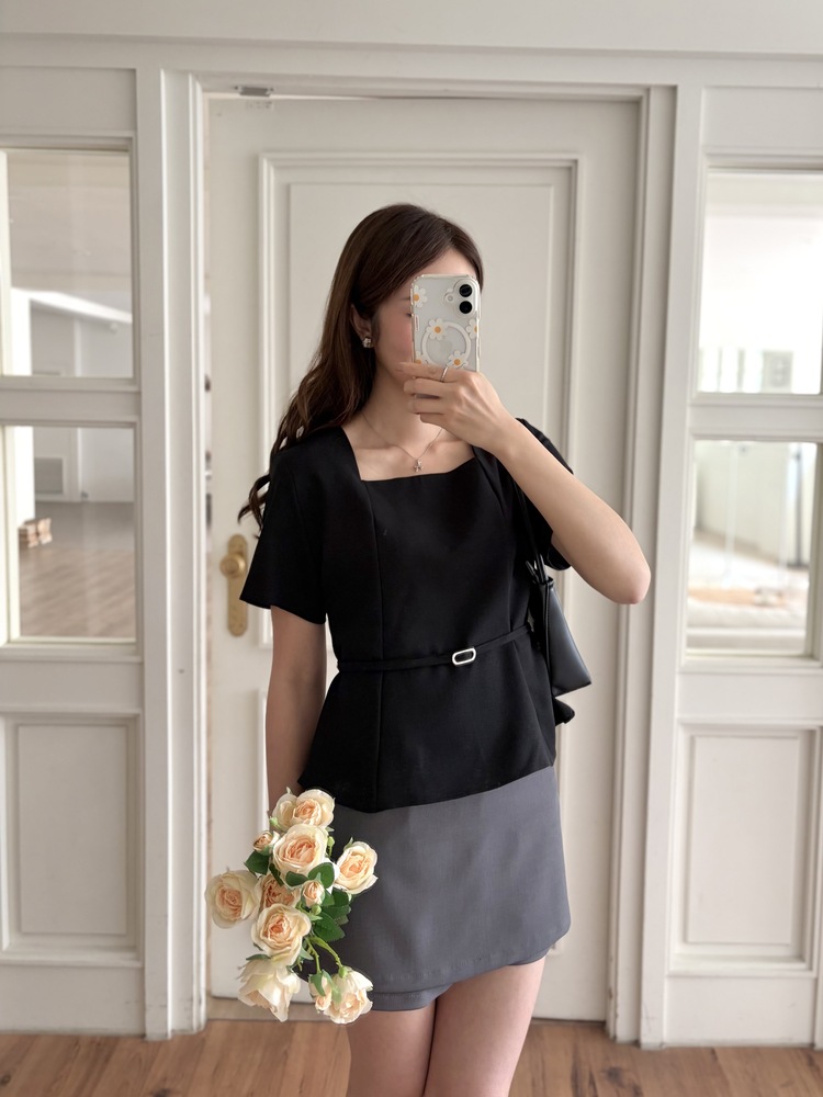 Square Neck Belted Blouse (Black)