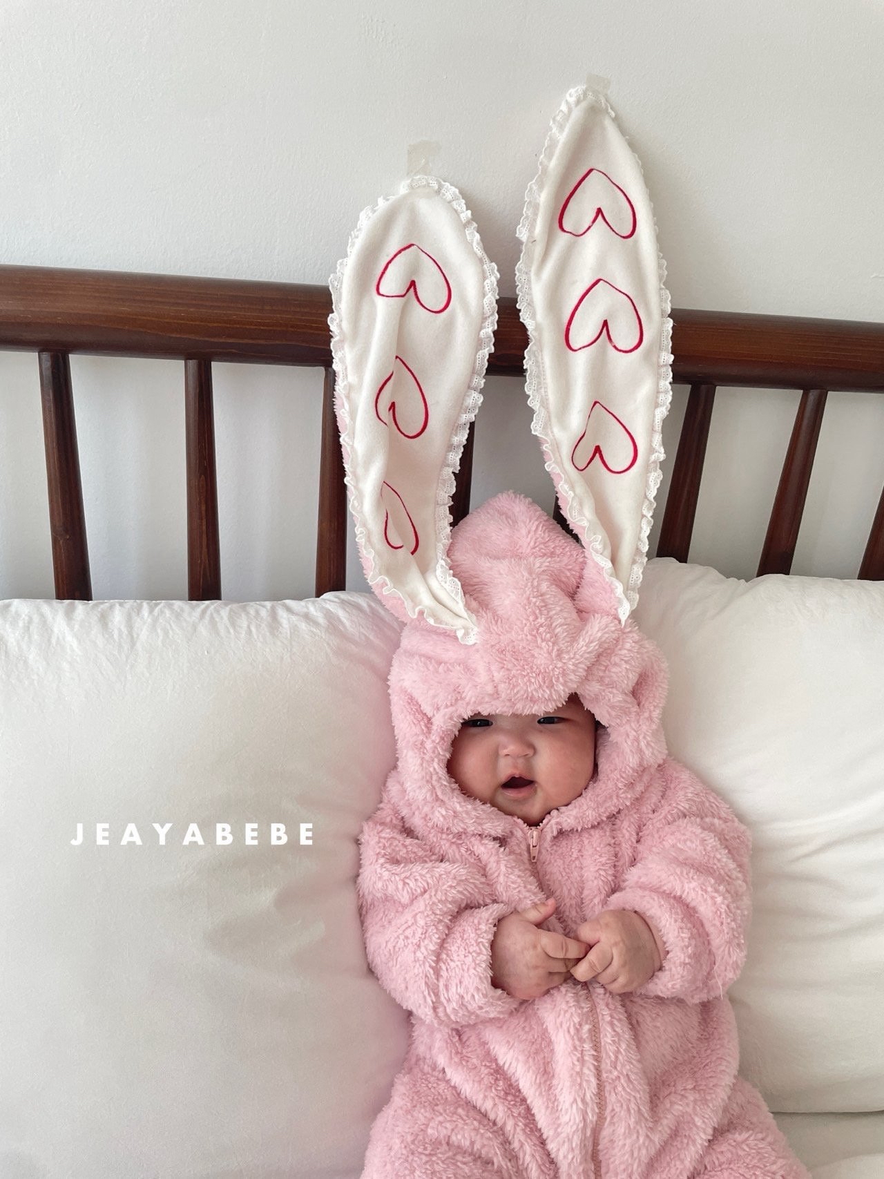 Jeayabebe | Rabbit suit Pink