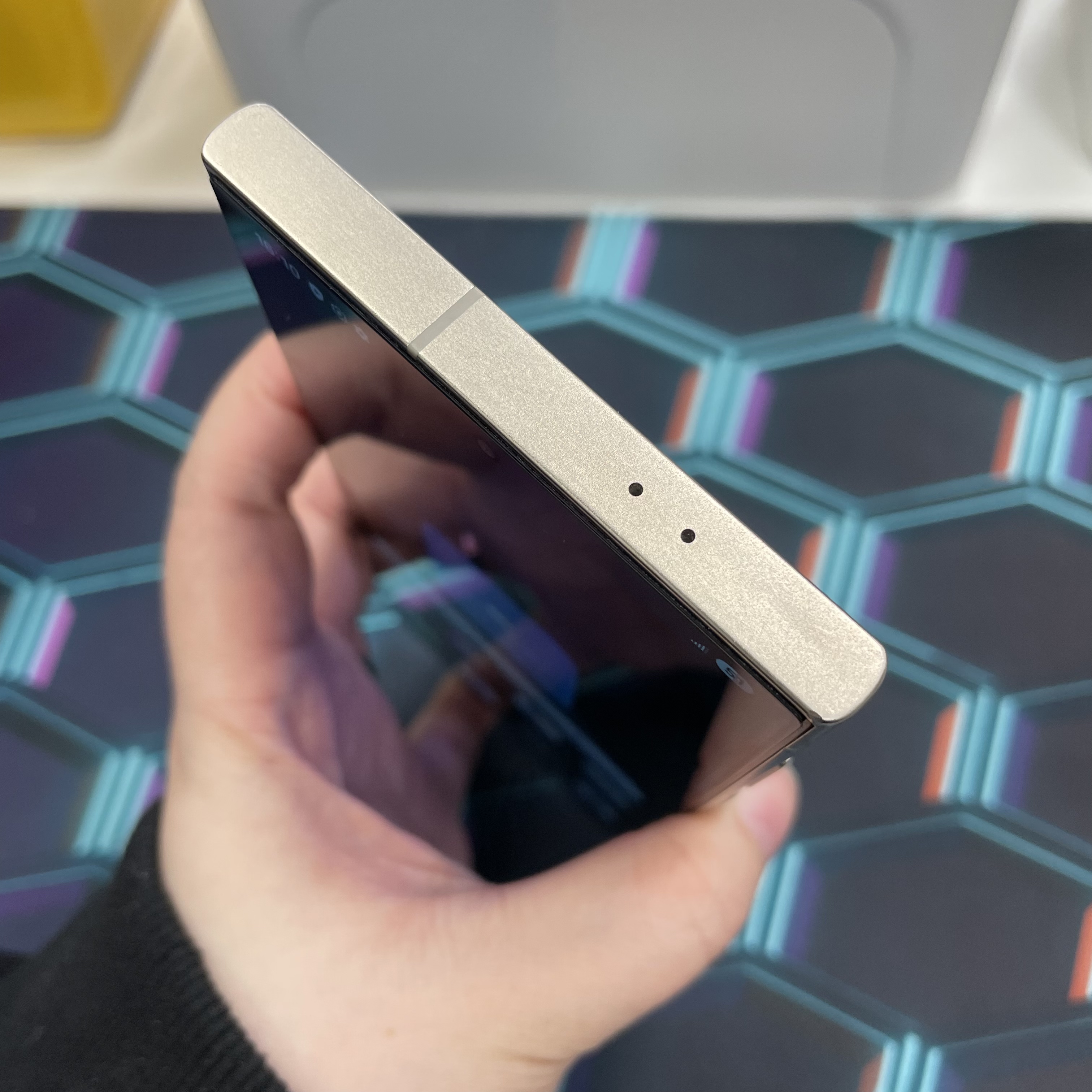 *5976 Galaxy S24 Ultra 勁靚機 12+256GB 灰色 gray