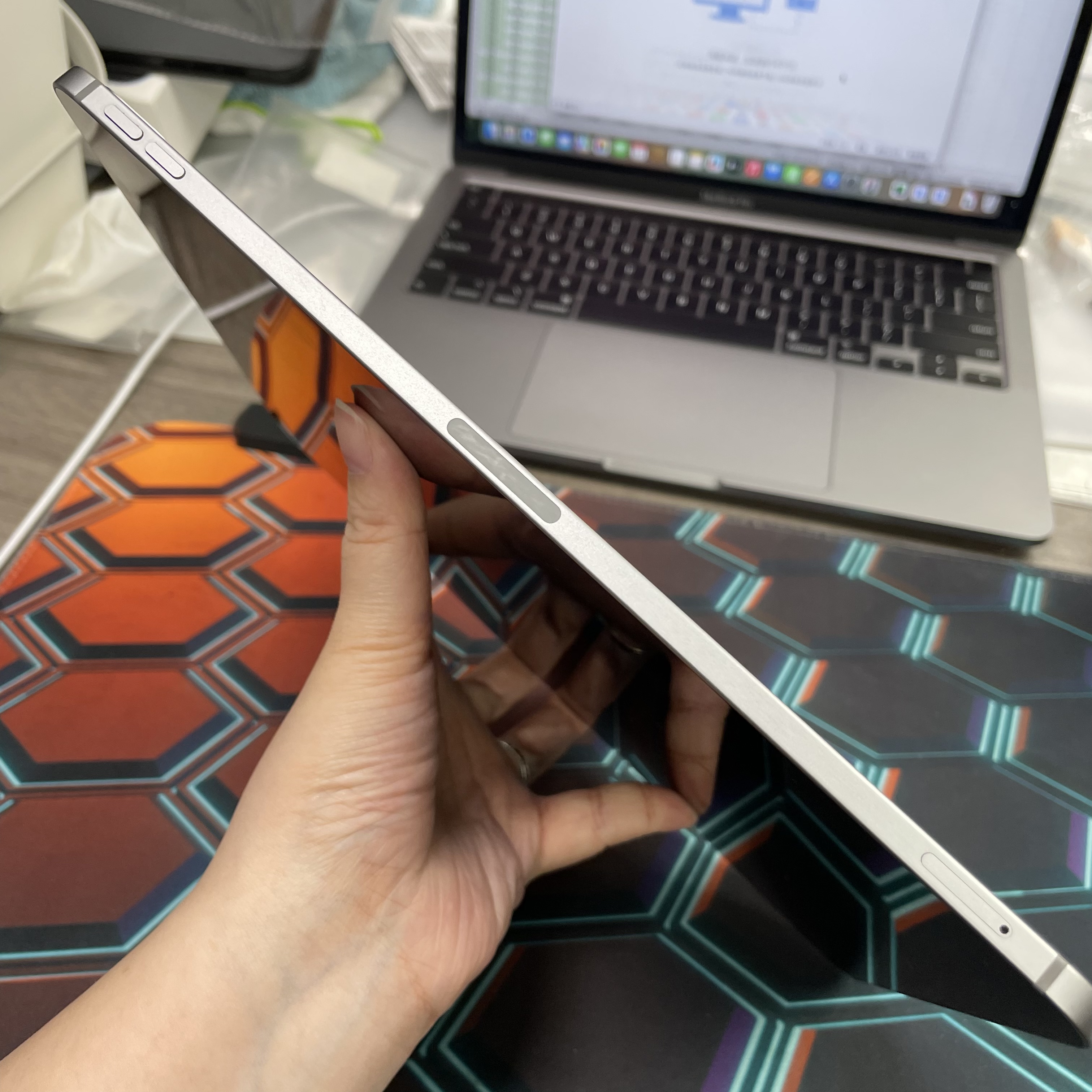 *8405 iPad Pro 4 11吋 M2 完美機 128GB 插卡版 灰色 gray
