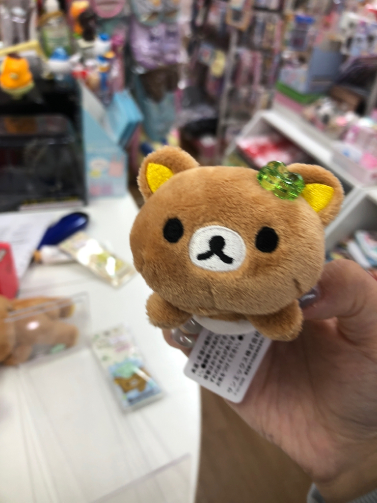 日本直送鬆弛熊幸運四葉草系列手玉公仔擺設