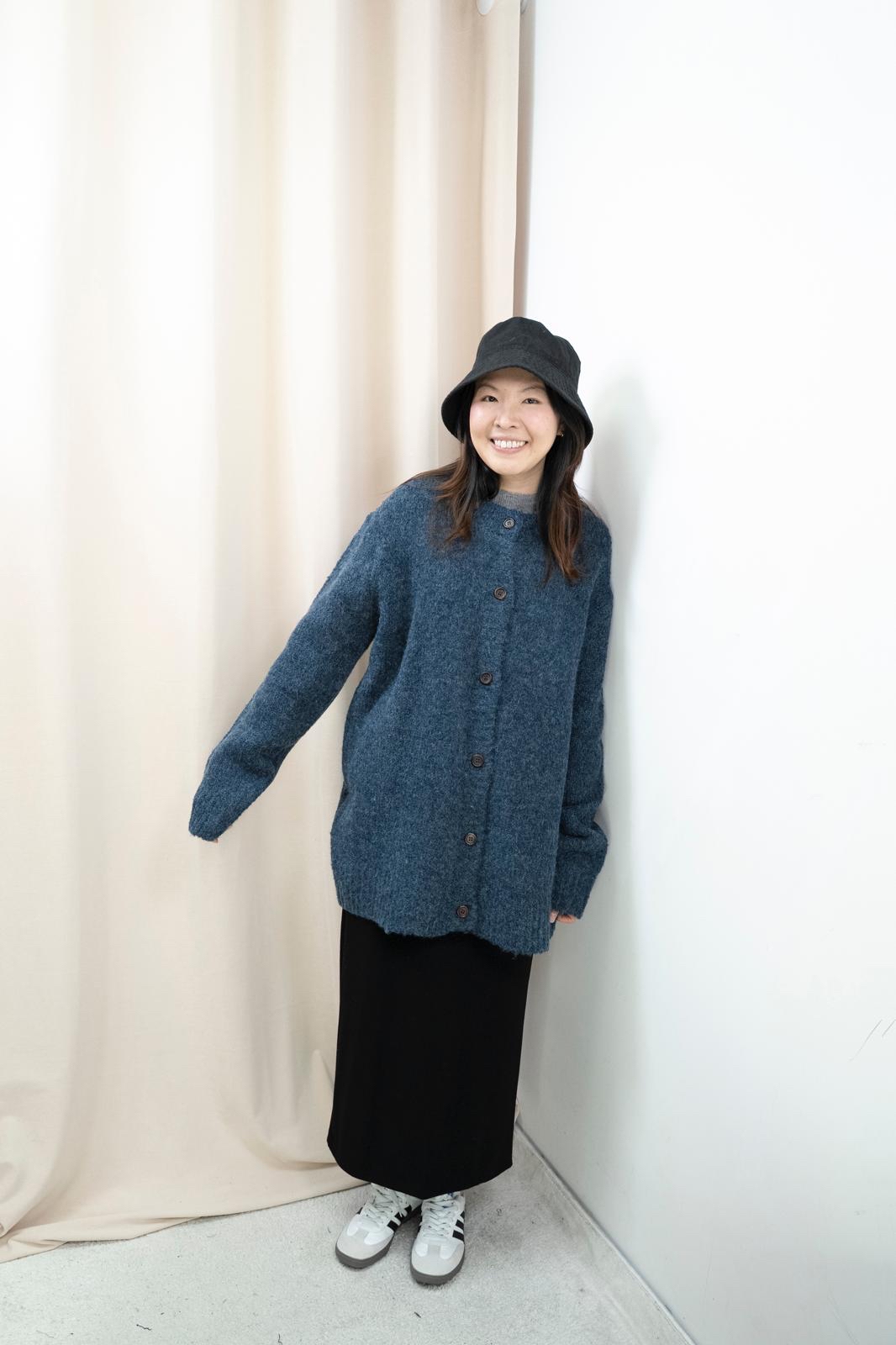 排扣造型大冷衫（藍色）