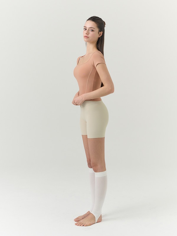 提臀 Y-Zone Free Leggings預購_3.5 Line Short Leggings by Grandeline