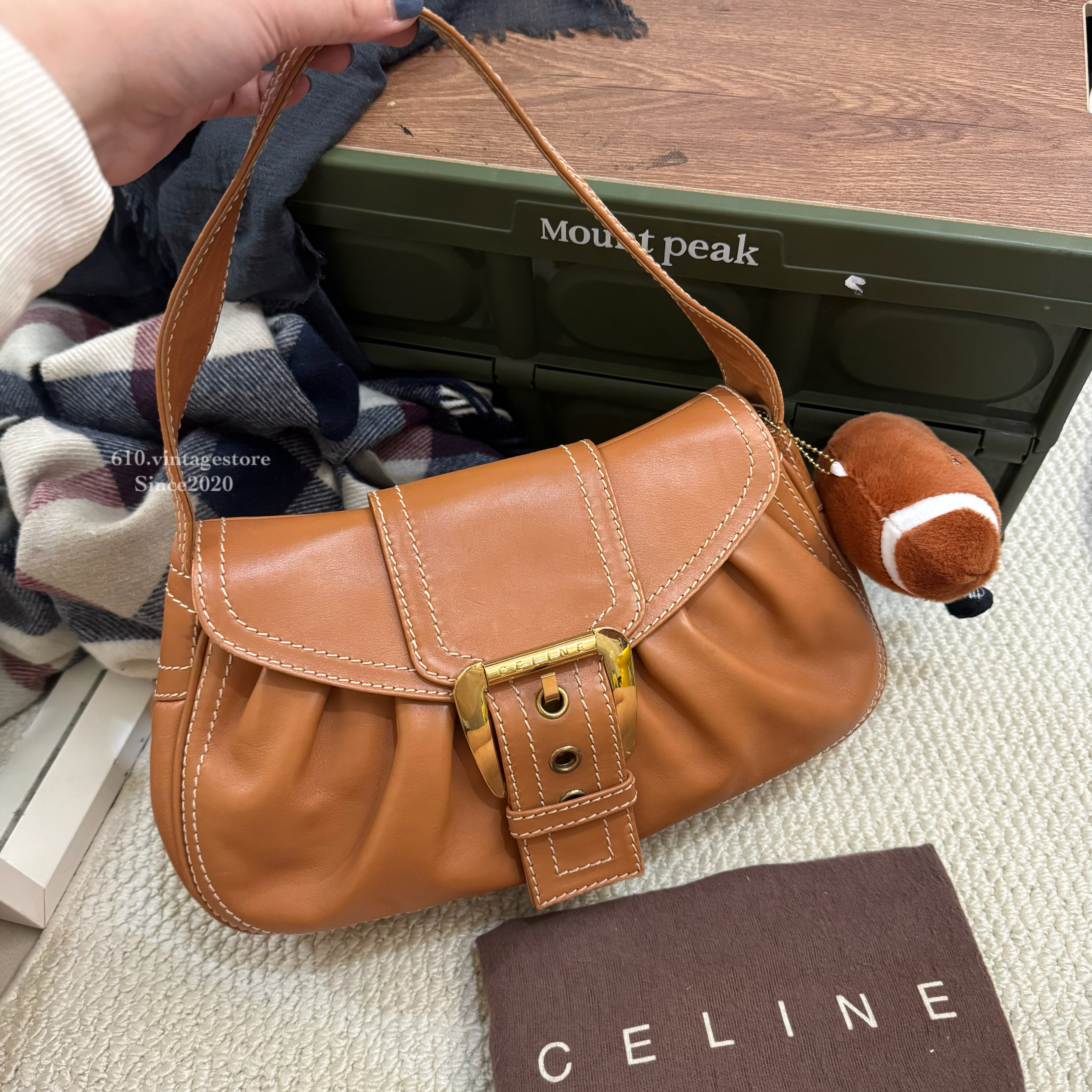 𝐂𝐞𝐥𝐢𝐧𝐞 𝐕𝐢𝐧𝐭𝐚𝐠𝐞 𝐒𝐡𝐨𝐮𝐥𝐝𝐞𝐫 𝐛𝐚𝐠 👜大骨頭包✨