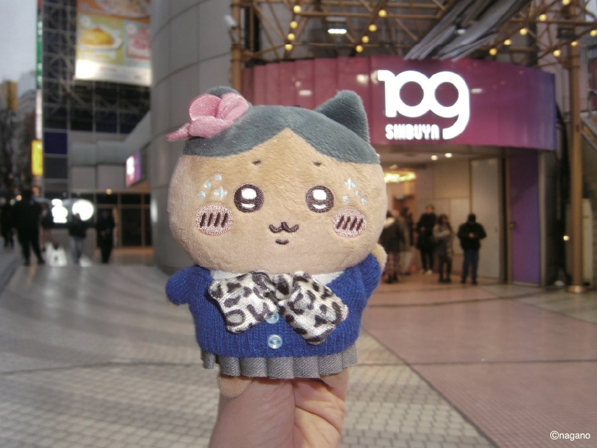 【日版官方受注】9090 x Chiikawa 小麥肌辣妹造型掛飾 - 小八