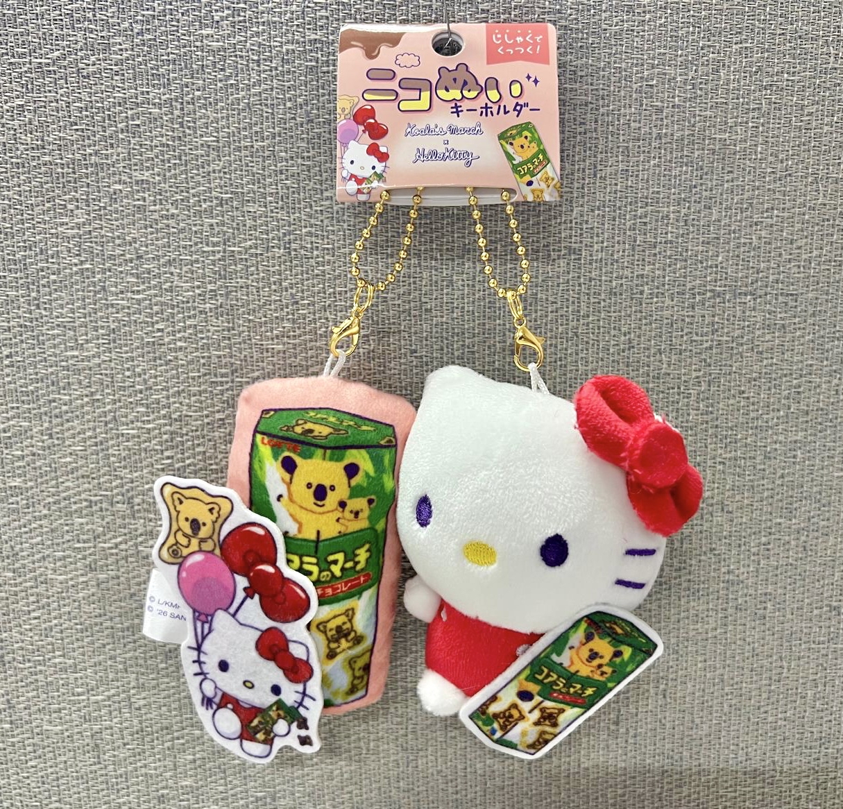 🎌日本直送🎌 Hello Kitty x 熊仔餅 對裝磁石公仔掛飾