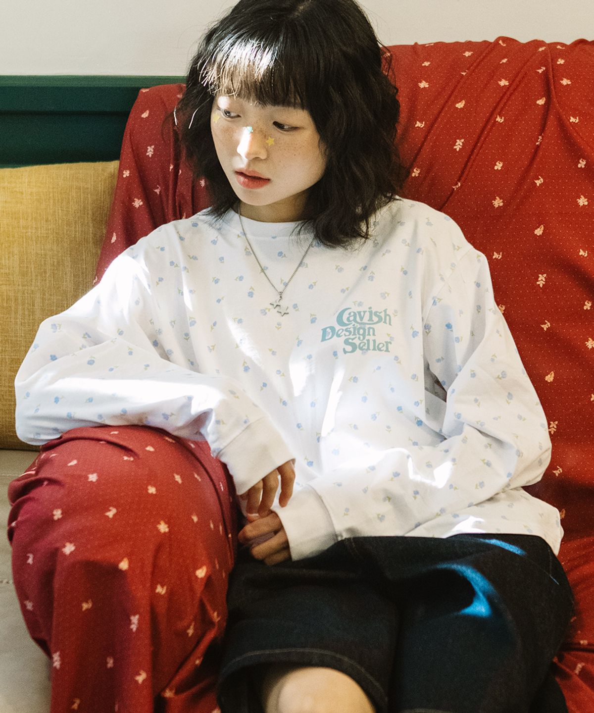 🇰🇷訂購｜Cavish 26SS｜FLOWER SELLER LOGO LS TEE  2色 
