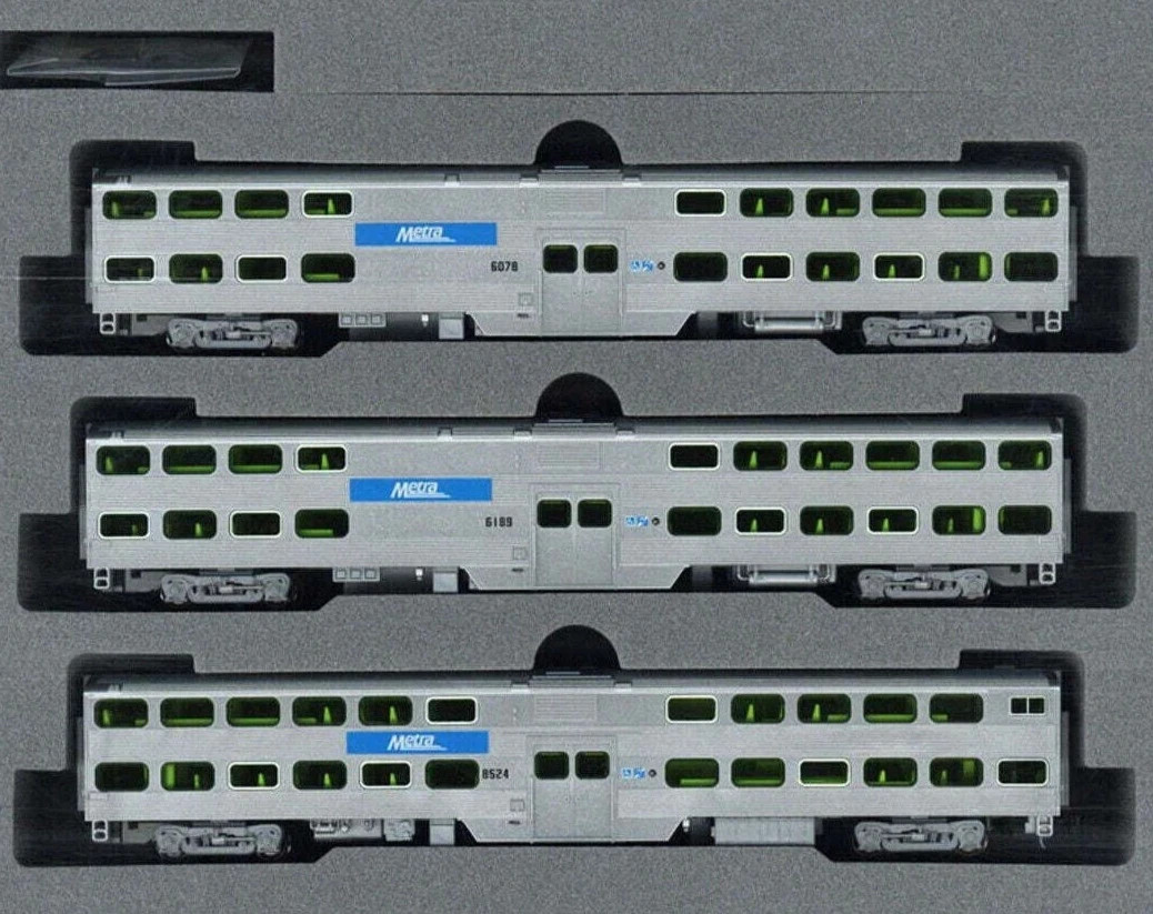 Kato 106-8703 Chicago METRA Gallery Bi-Level Commuter Train 3-Car Set