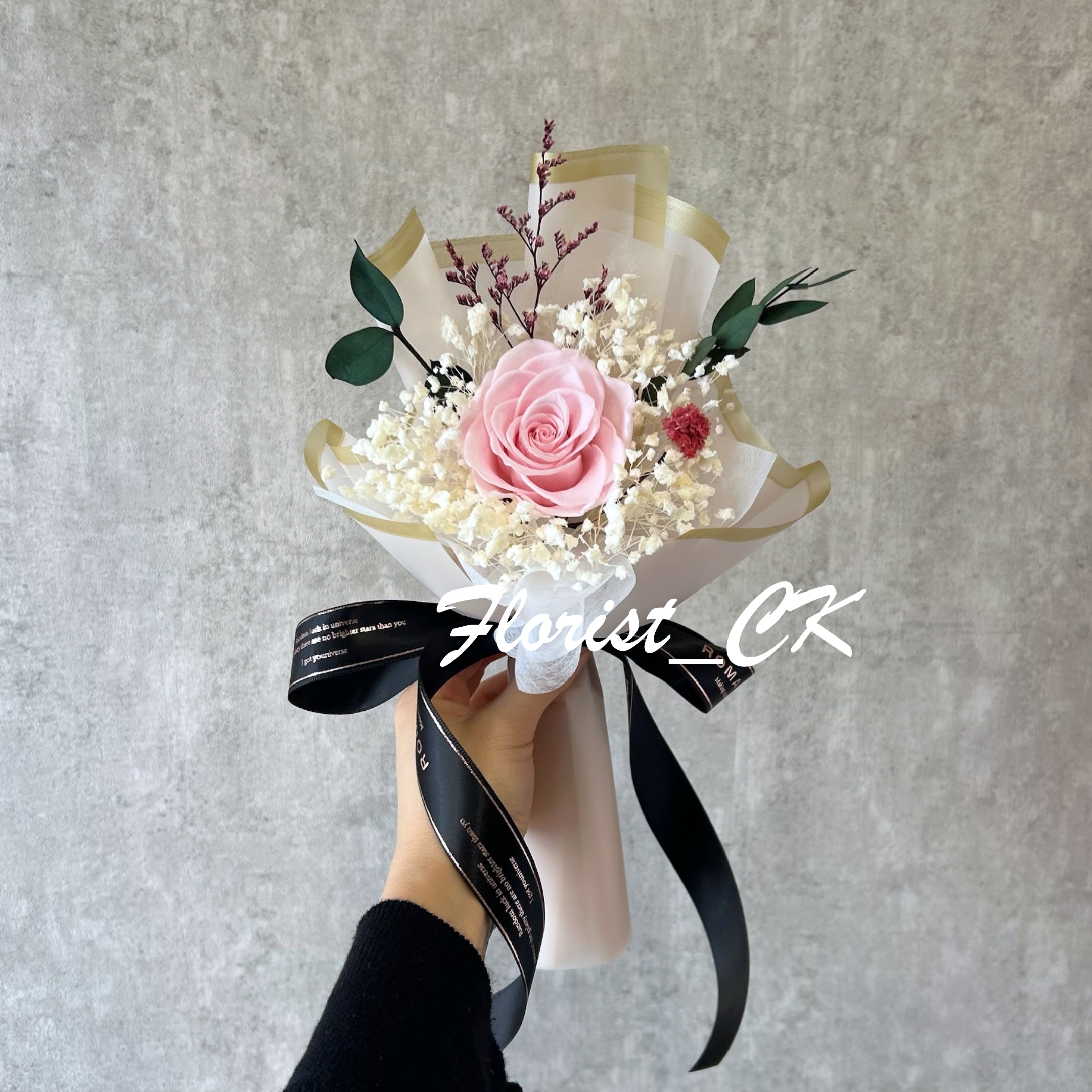 【2026 母親節 迷你花束】Classic Mini Pink｜永生玫瑰花束 (1 朵；預訂款)