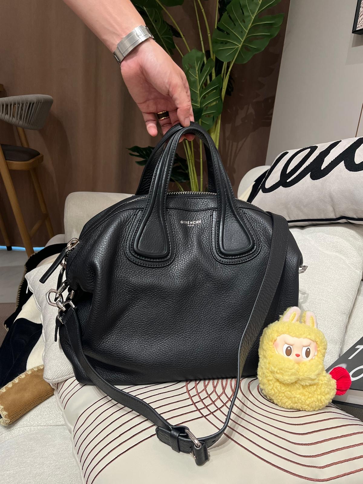 Givenchy Calfskin Nightingale 2 Way Bag 100%Authentic,98%new ✅dust bag