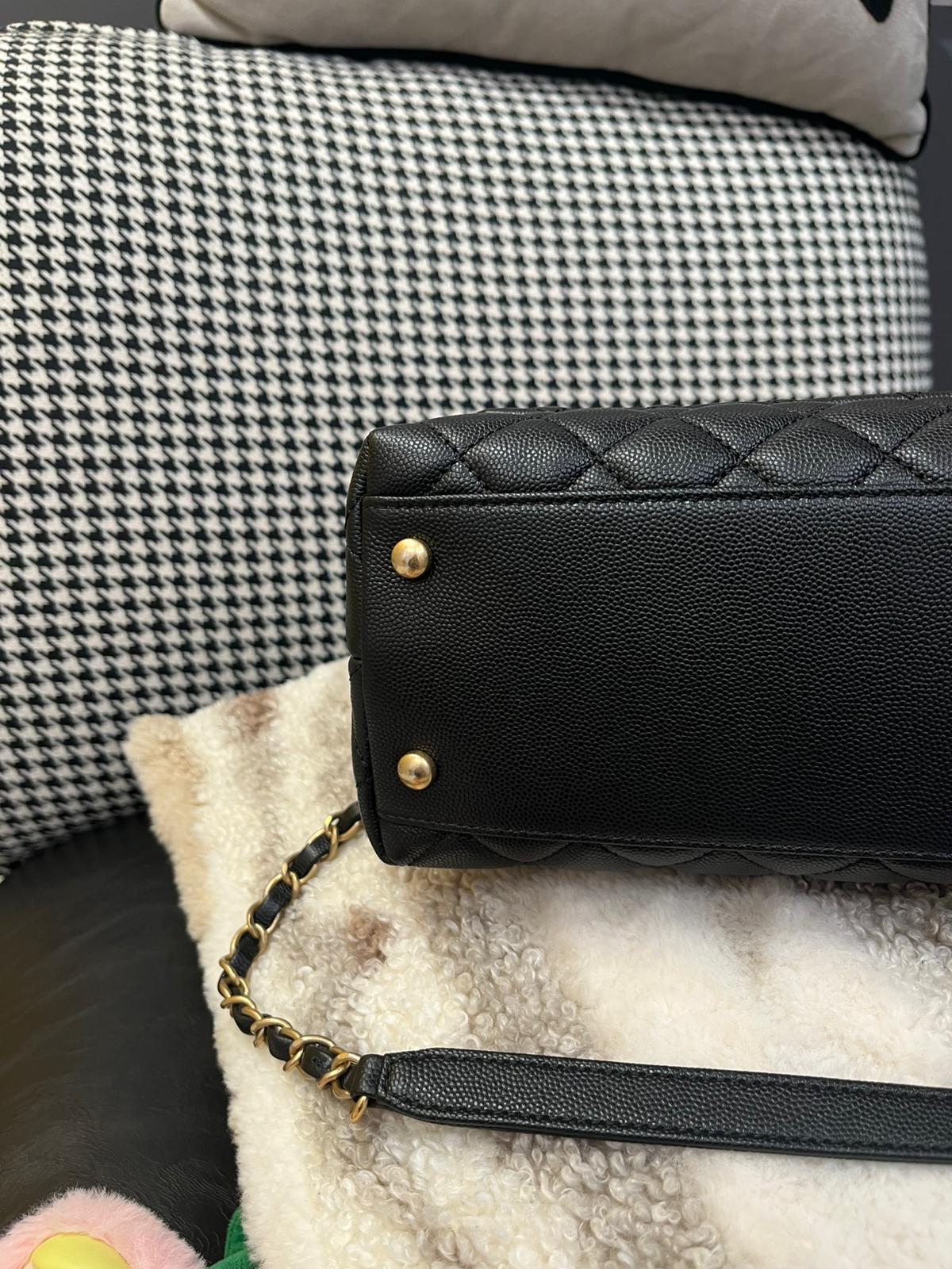 Chanel Coco Handle Medium 黑色荔枝牛皮金扣 100%Authentic, 98%New ✅29Card✅Dust bag✅Box