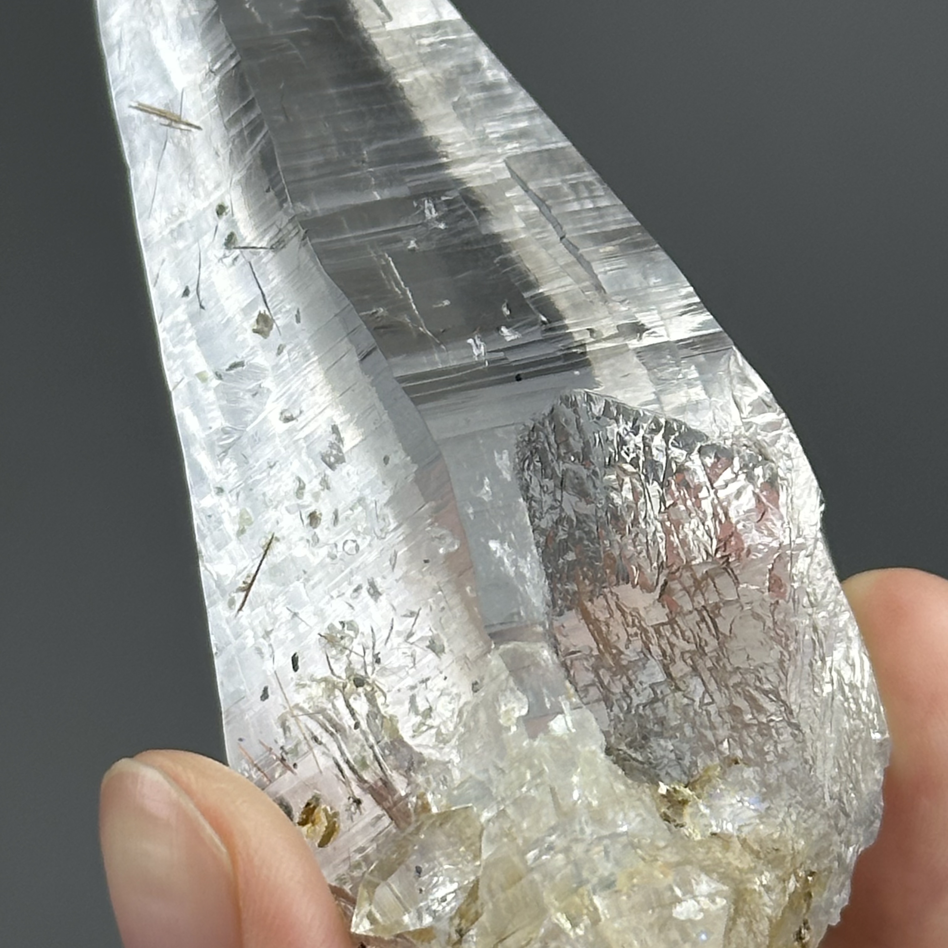 泰森水晶 - Tessin Habit Crystal