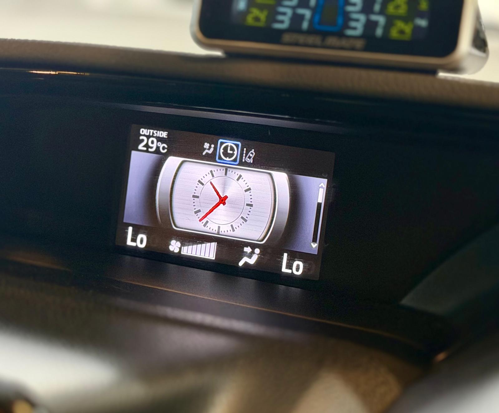 Toyota Esquire WELCAB
