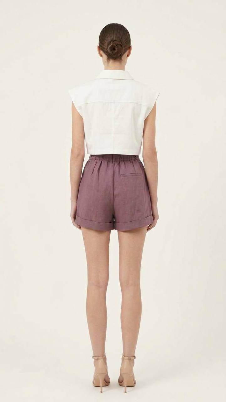 W2552 - Élan Tailored Cuffed Shorts
