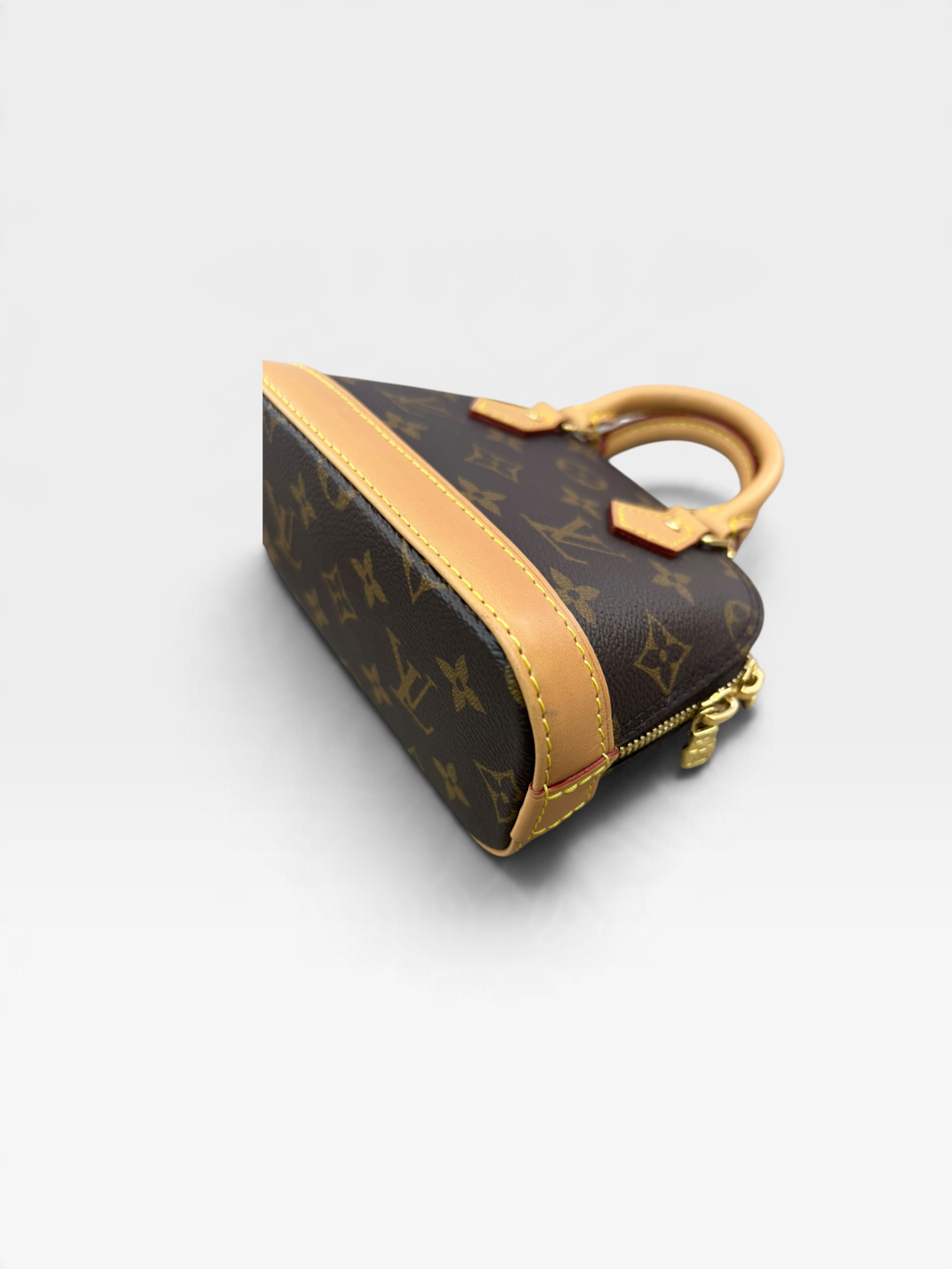 Pre-Owned Louis Vuitton Nano Alma Bag/ Product Code: 101301