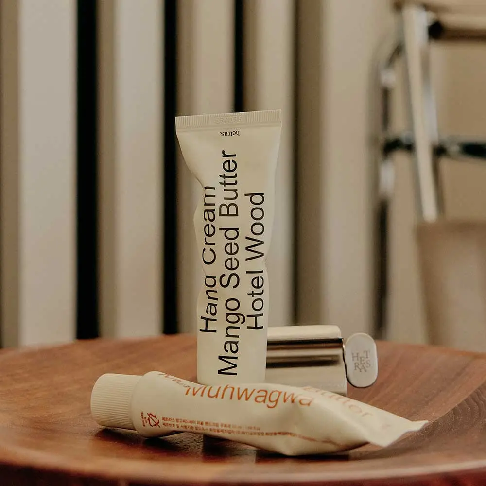 [hetras x Sanrio] Hello Kitty Perfume Hand Cream (2款)