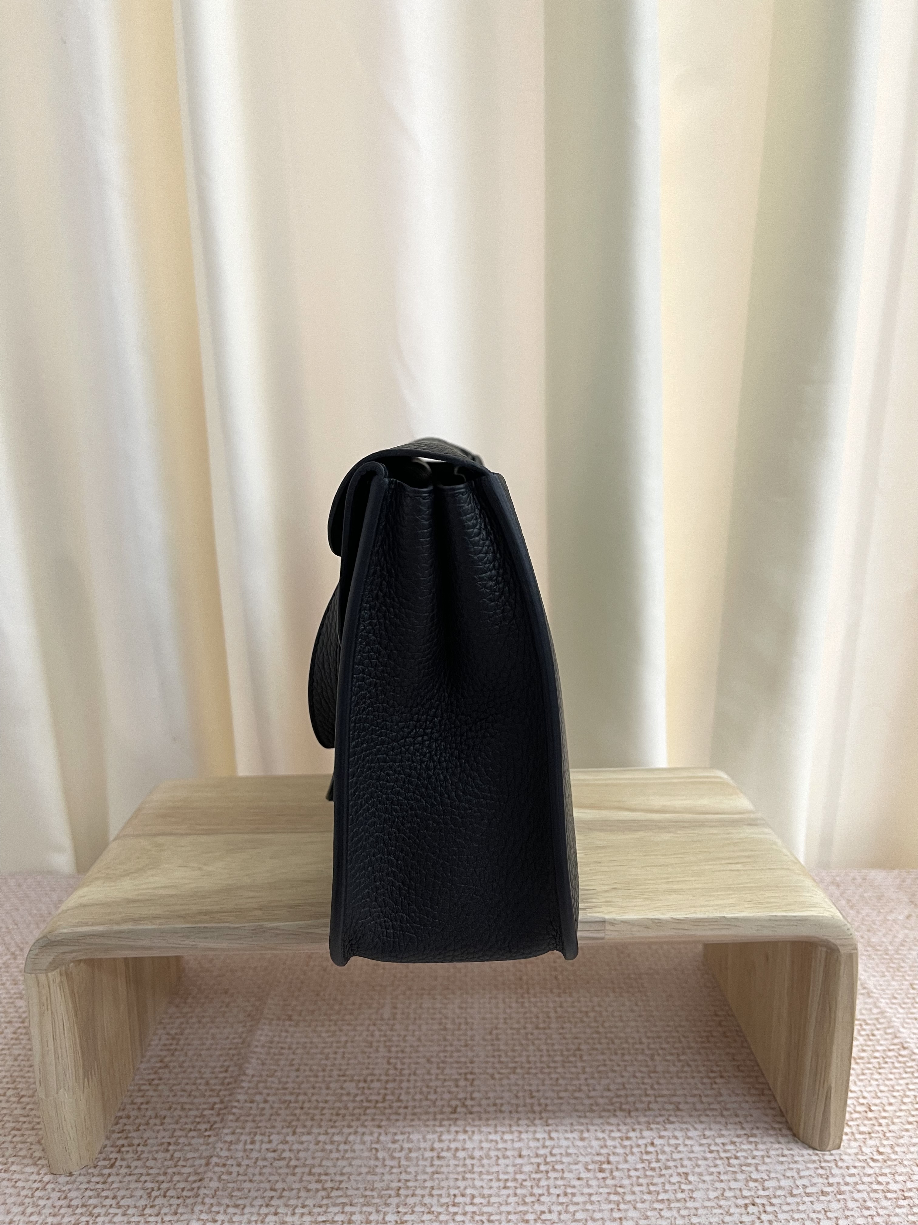 Pre-owned Hermes Halzan / Stamp B/ Product Code: 26021114