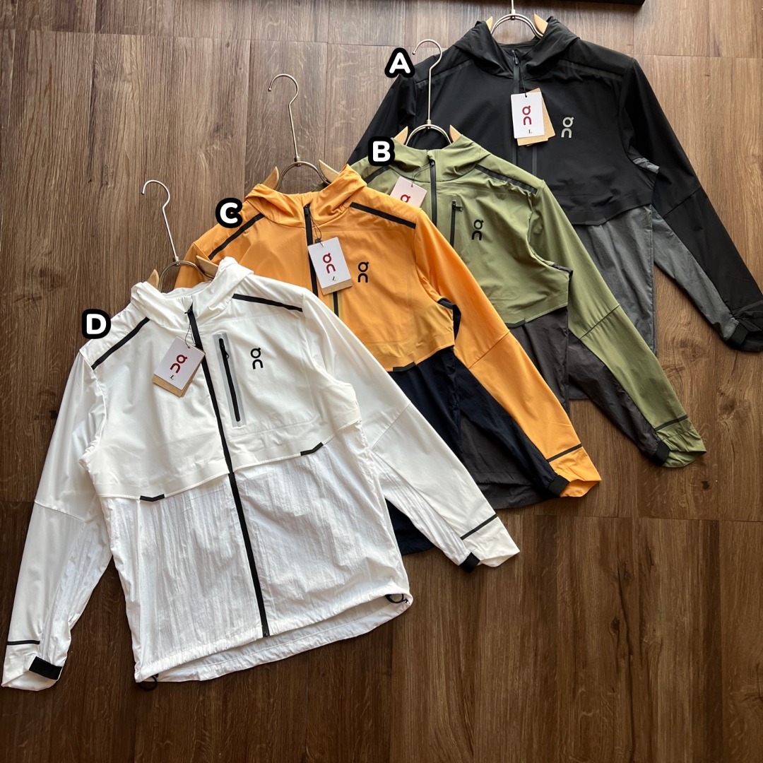 On Weather Jacket 輕量防風防水連帽拉鍊外套