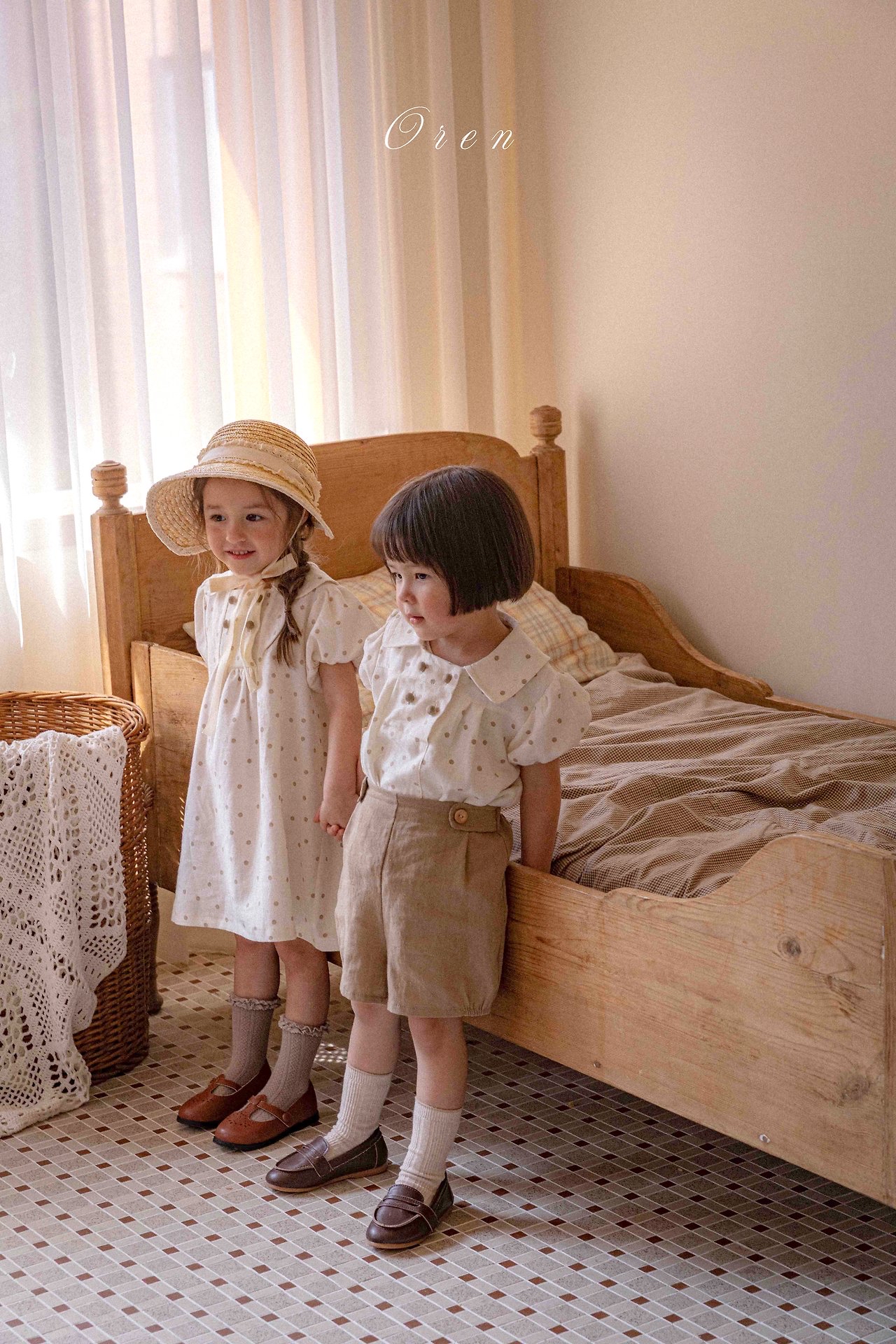 ☀️預訂 韓國直送☀️🇰🇷Oren 雙排鈕扣波點翻領亞麻混紡短袖包屁衣/連身裙/上下套裝