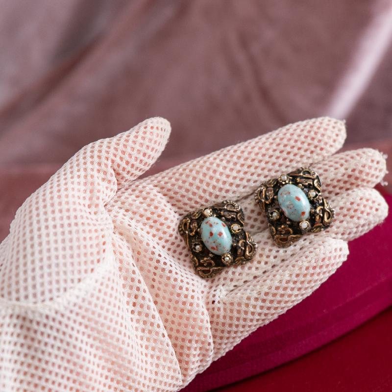 Vintage Mid-Century Faux Turquoise Cabochon Large Statement Clip Earrings (EA0812)