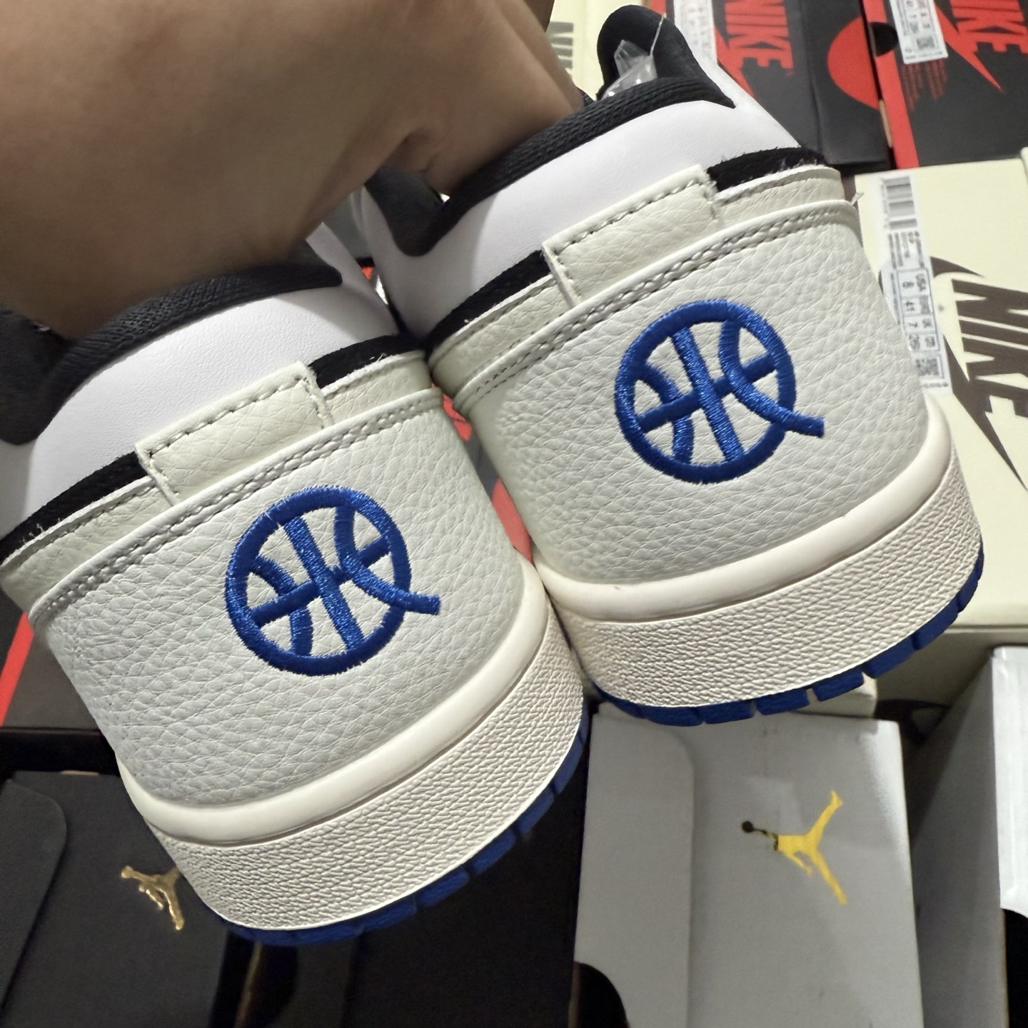 Nike Air Jordan 1 Low "Quai 54" HQ0764-001