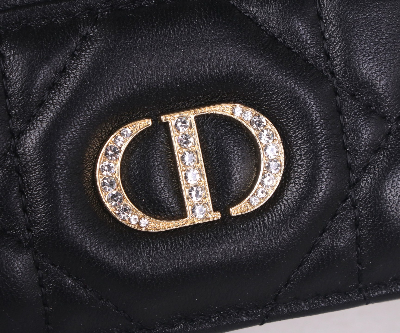 【原單】Dior Caro Freesia 鑲鑽卡包