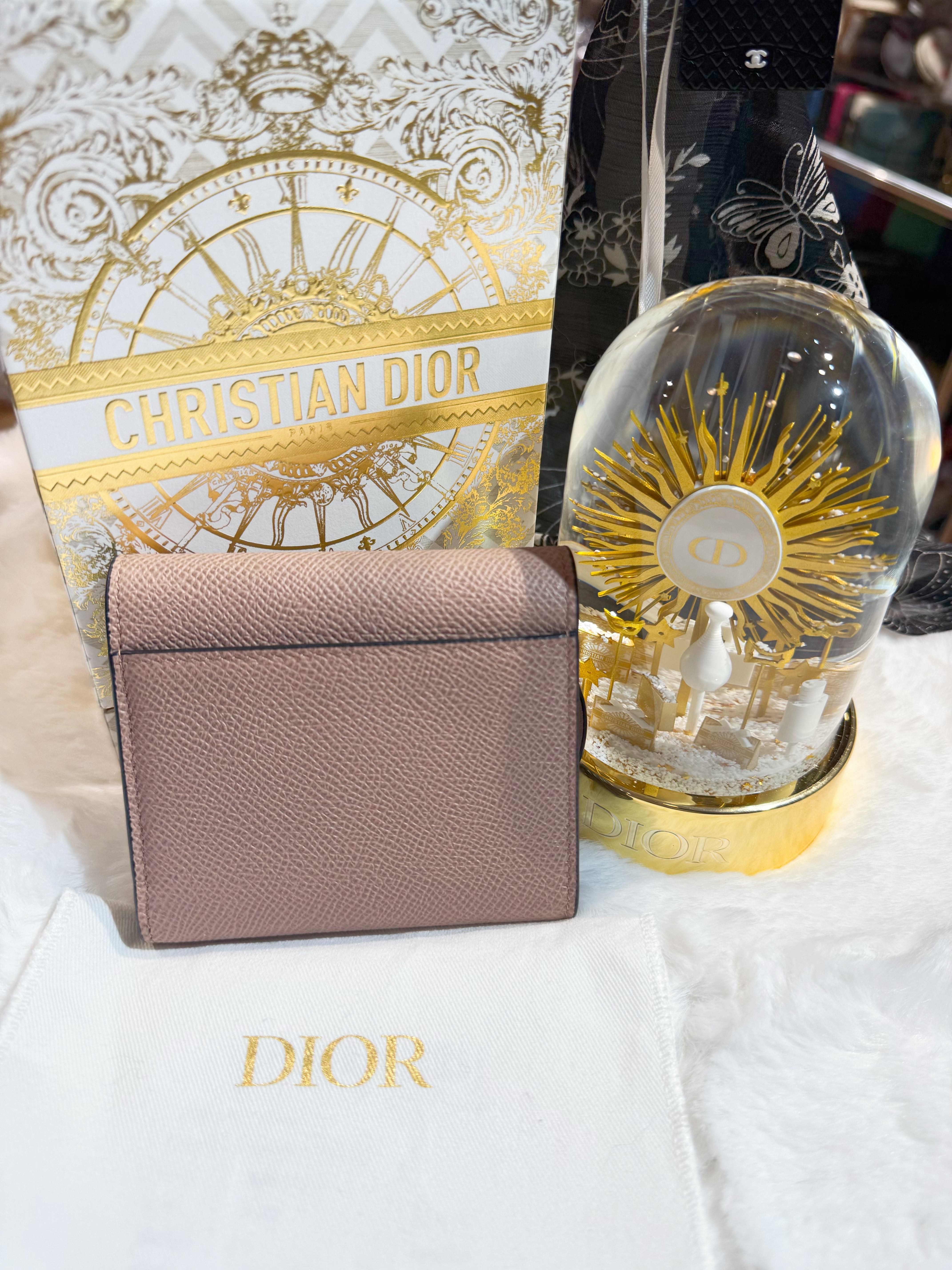 Dior saddle lotus wallet pink