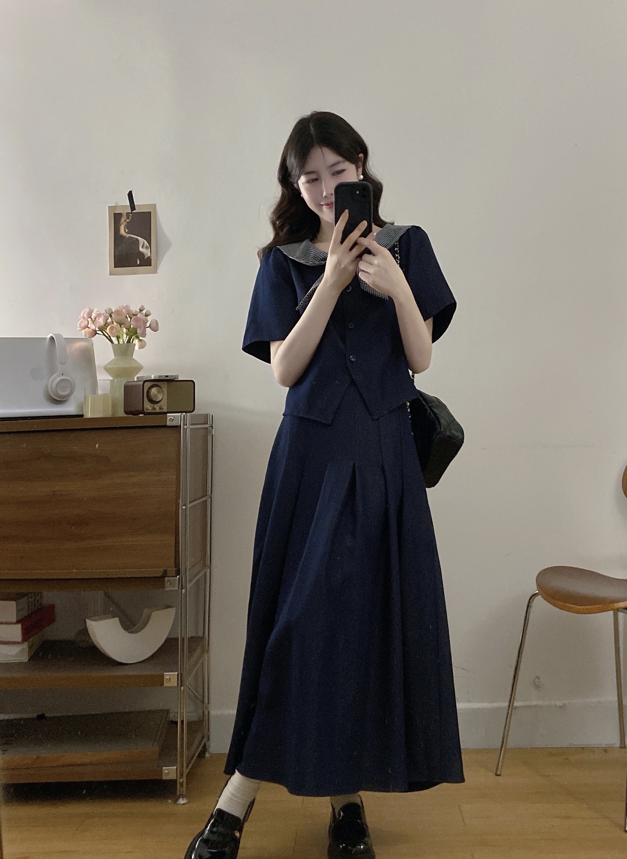 B237(3116) 韩系冰丝JEANS气质拼接格纹娃娃领上衣与百褶长裙蓝套装