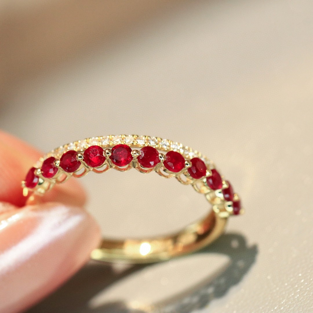 18K紅寶鑽石戒指 R0.67 D0.1 G1.81 S14