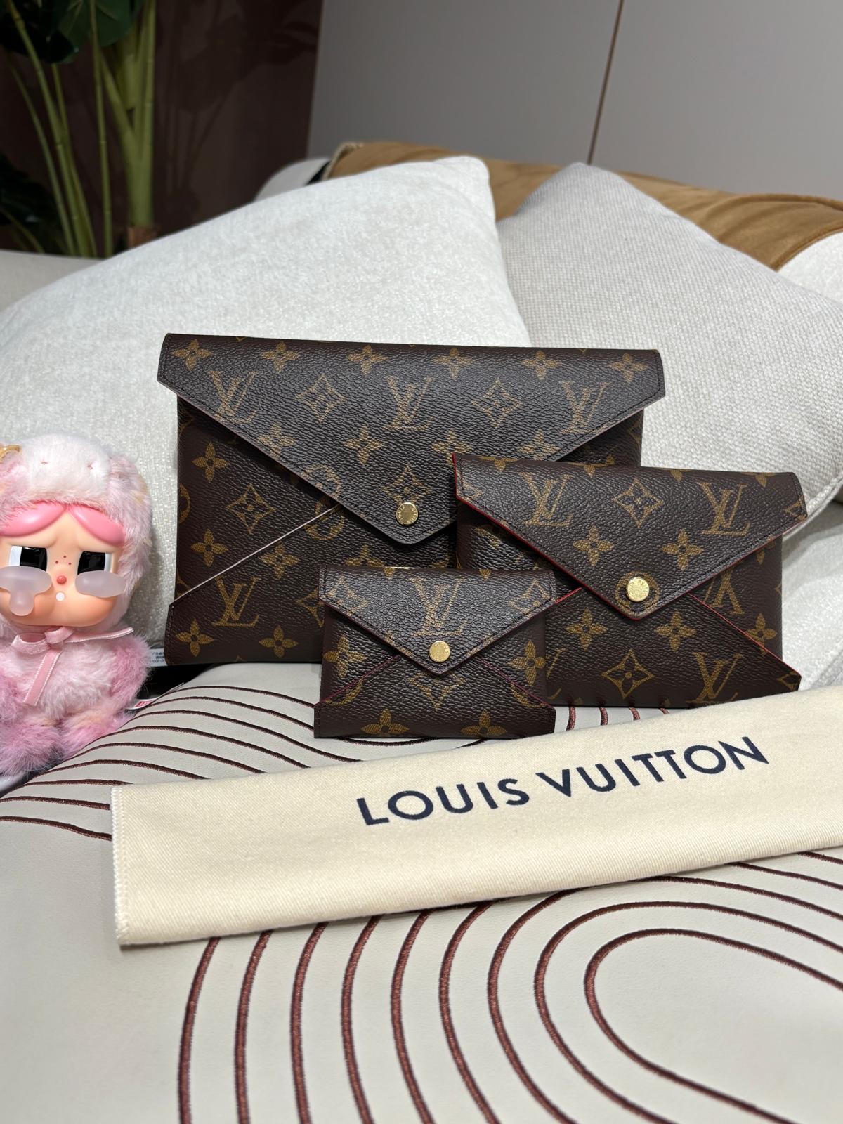 全新 Lv Kirigami Pochette M62034  1 set 包括3個monogram pouch 😍 100%Authentic, Brand New全新 ✅dust bag ✅Box