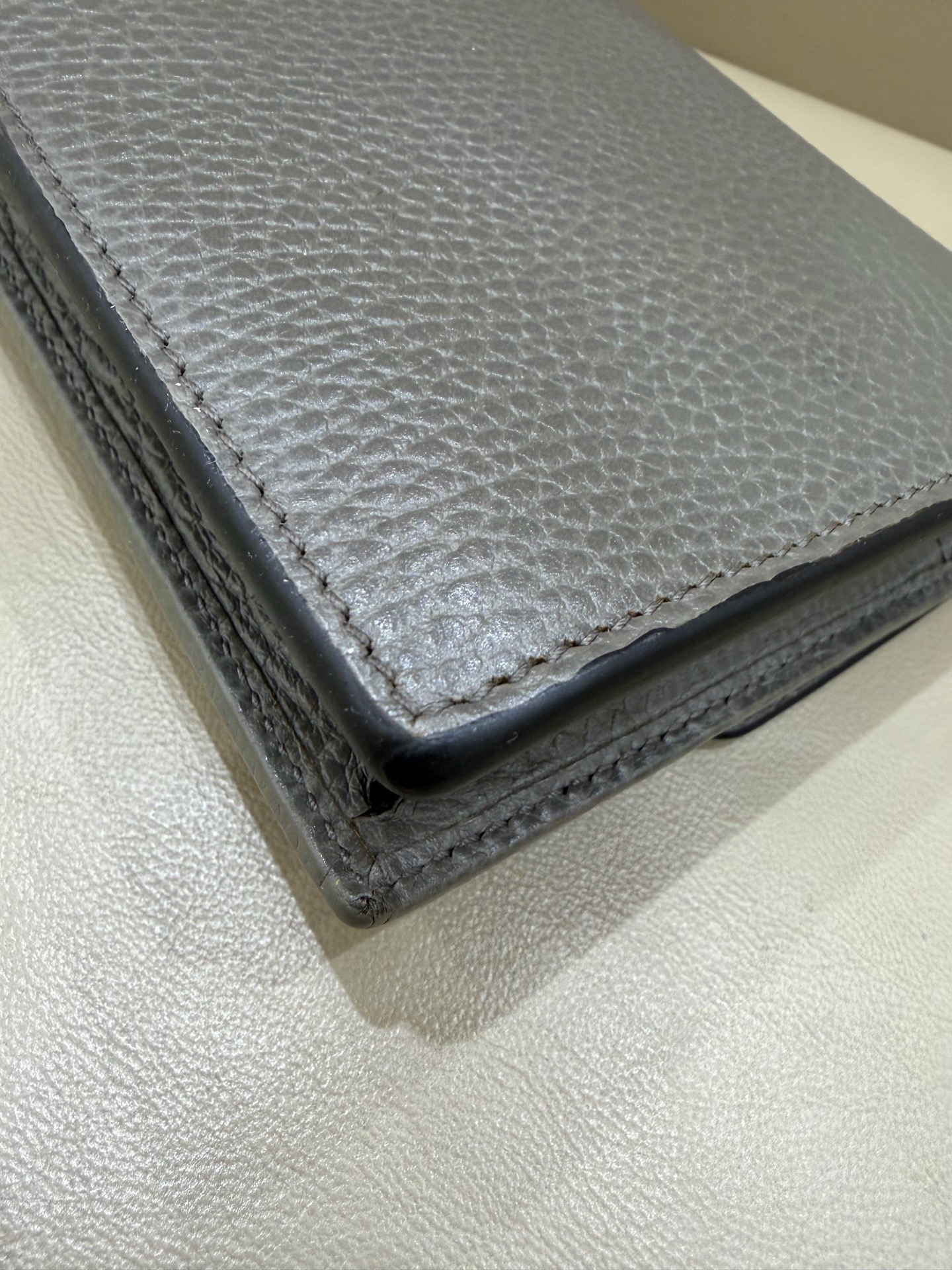 【預訂貨品】Gucci雙G灰色牛皮woc