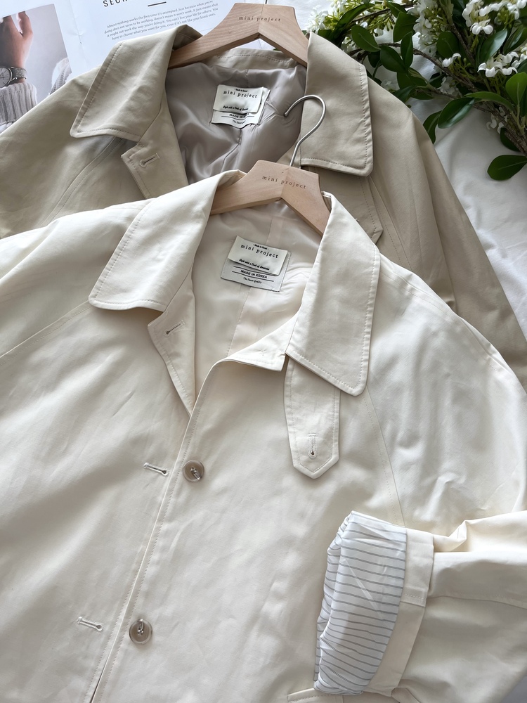 Stripe-Lined Relaxed Trench Coat (Cream)