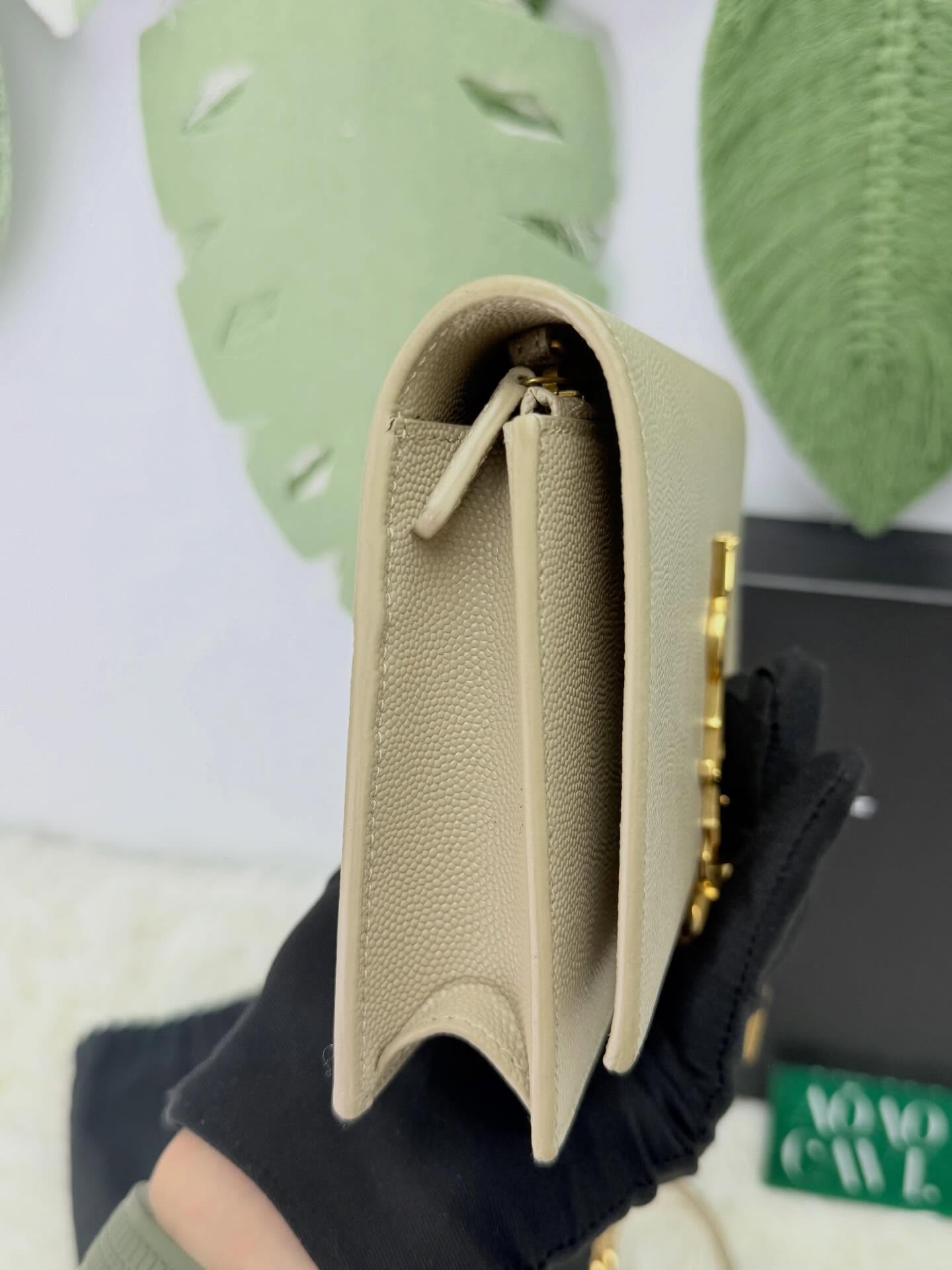 YSL🤍PRE OWNED 奶茶色 荔枝皮WOC 鏈條包 全套有盒🖤