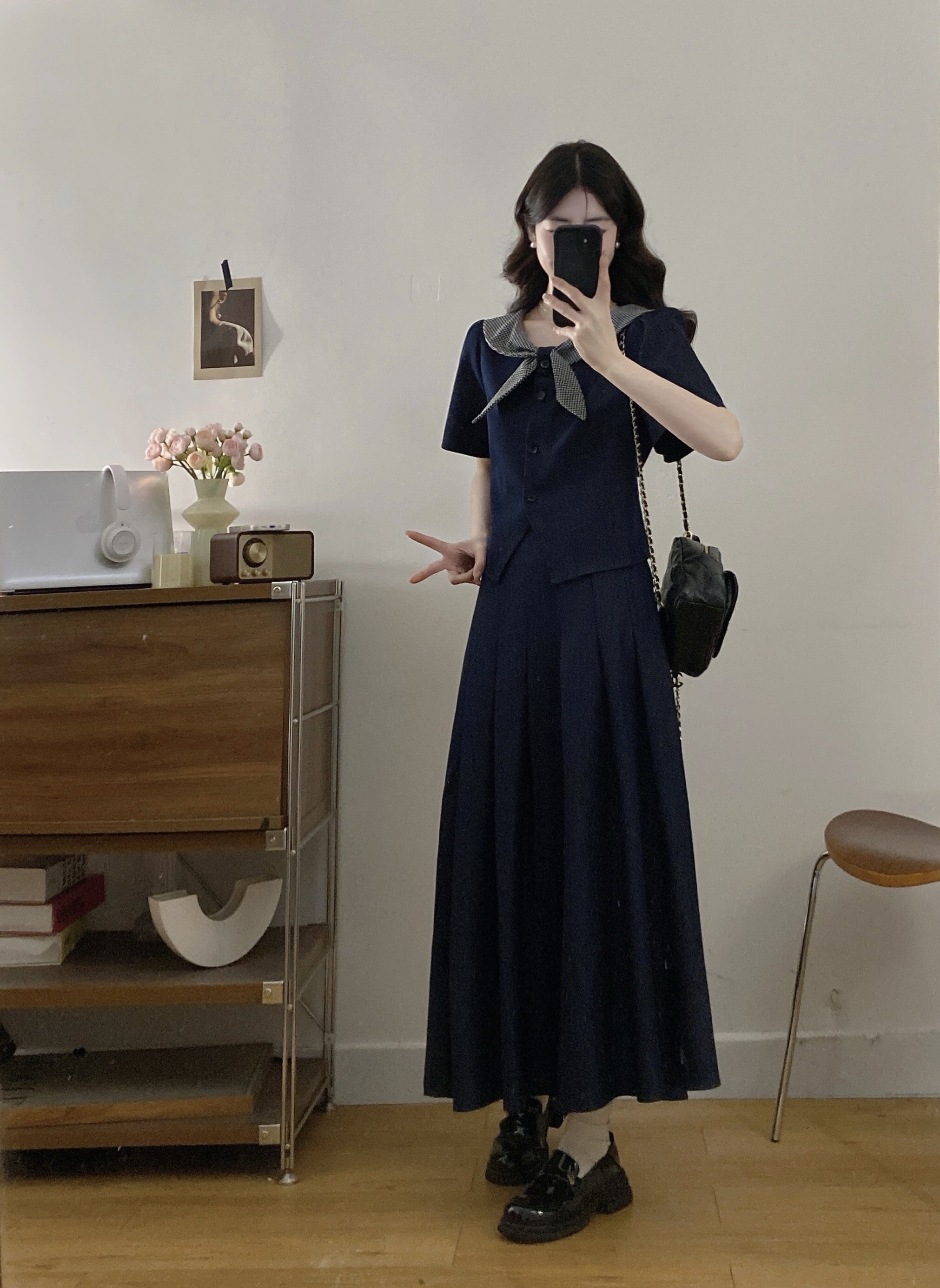 B237(3116) 韩系冰丝JEANS气质拼接格纹娃娃领上衣与百褶长裙蓝套装