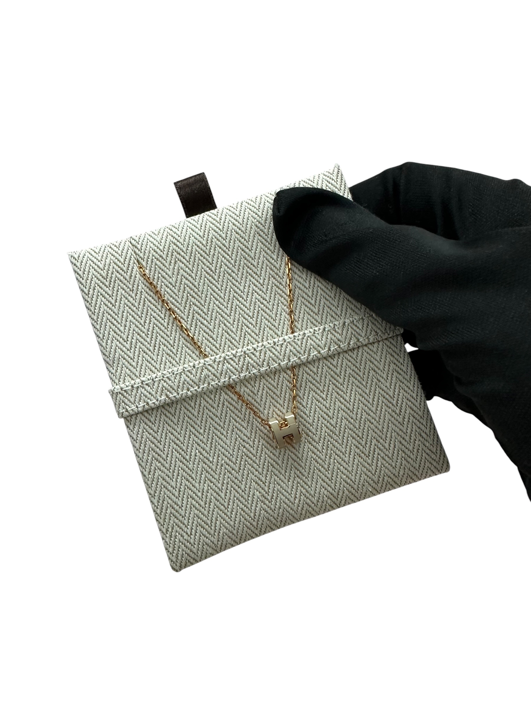 Pre-Owned Hermès Mini Pop H Pendant Necklace / Product Code: 080522