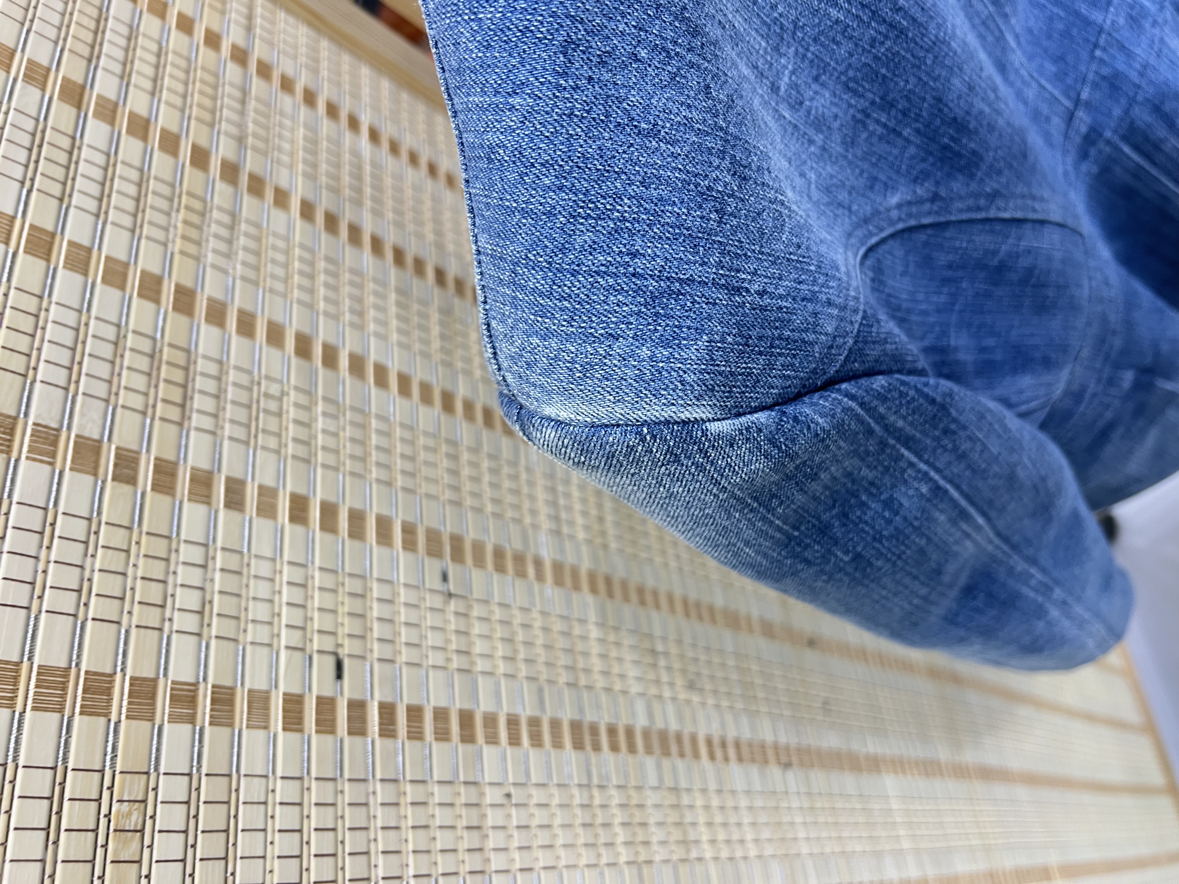 直播貨品 |  [1個-$100 2個-$300］EE73