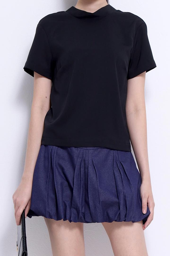 CB2712 BACK LOW TIE SHORT SLLV BLOUSE