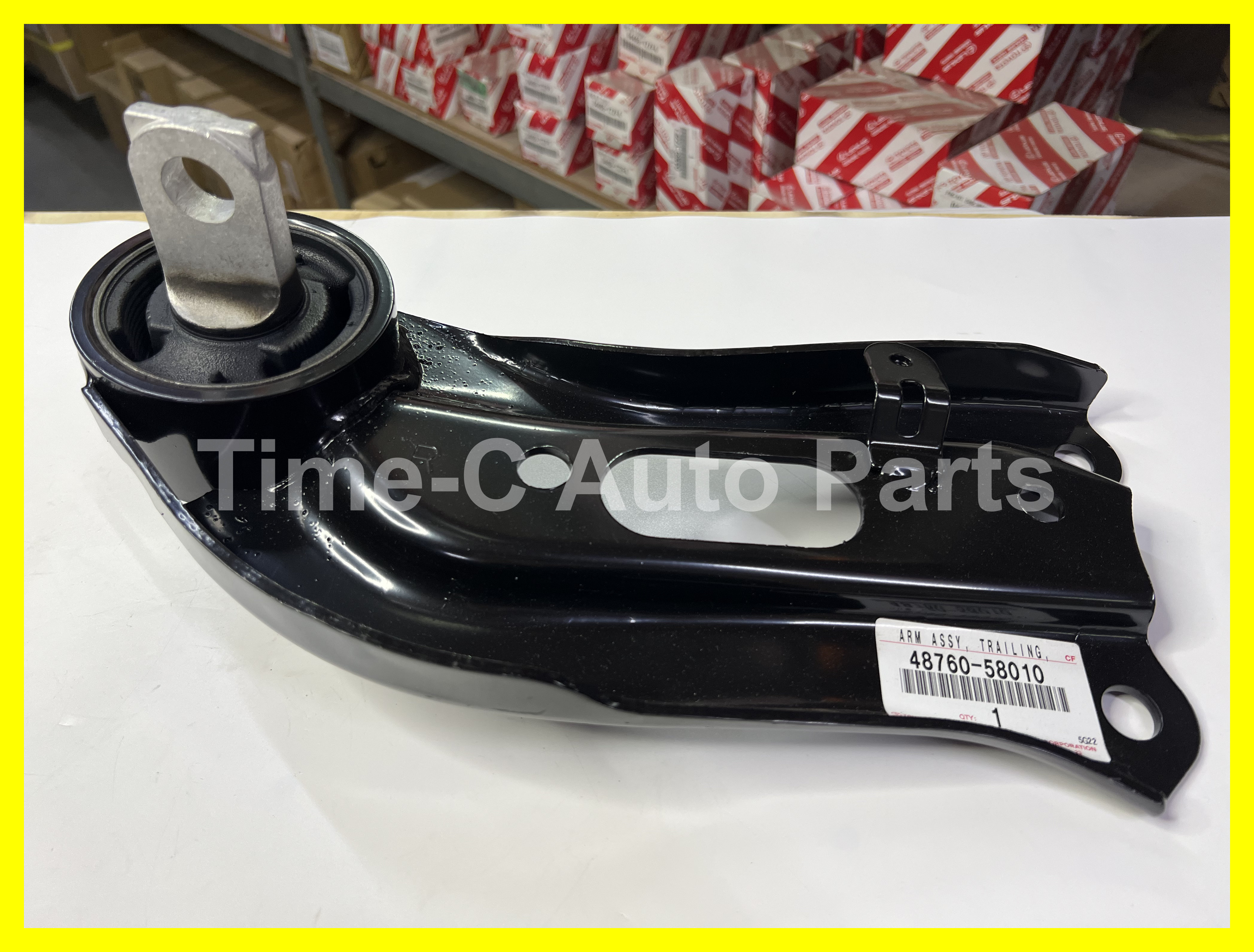 右尾擔杯士下叉架 48760-58010 - Toyota Alphard Vellfire 30系